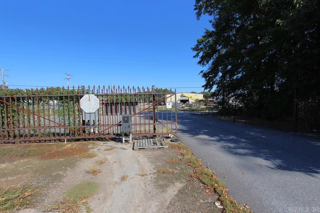 10605 Sibley Hole Rd Property Photo 26