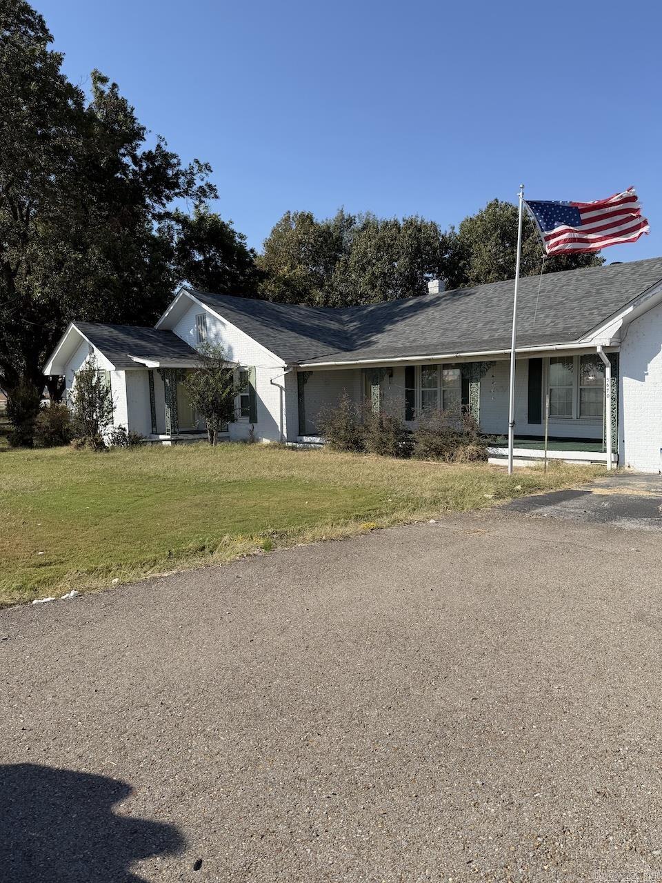 5670 W Highway 18 Highway Property Photo 1