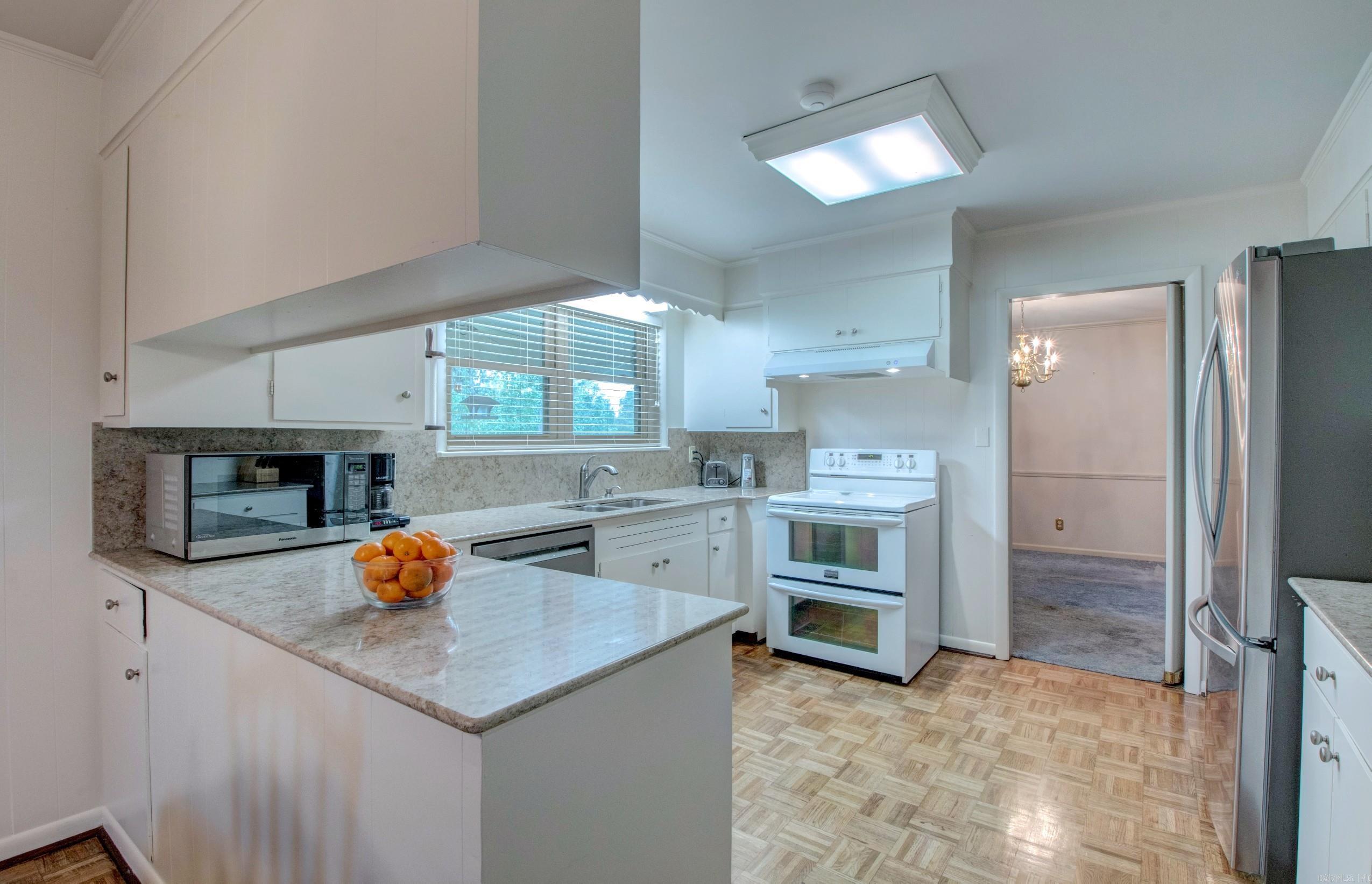 6605 Pleasant Place Property Photo 11