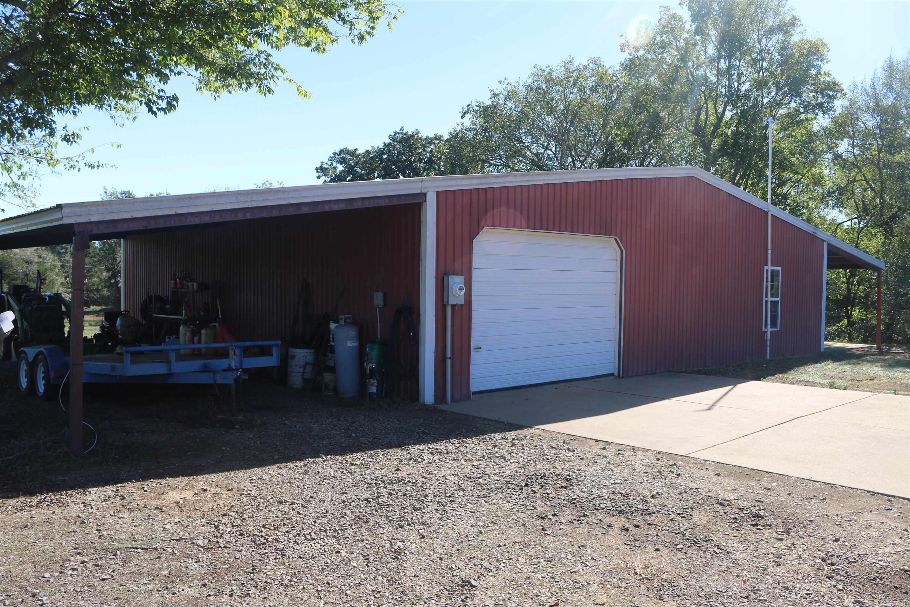 7319 W 252 Highway Property Photo 44