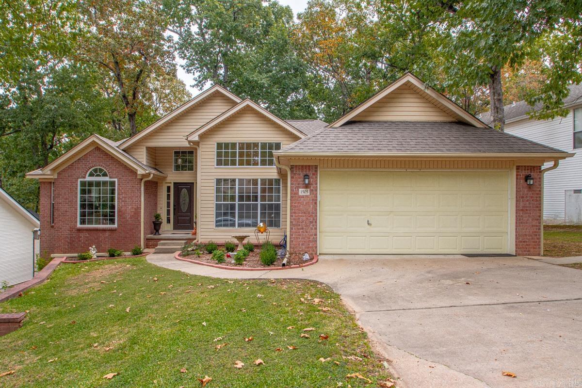 1505 Cherry Brook Drive Property Photo 1