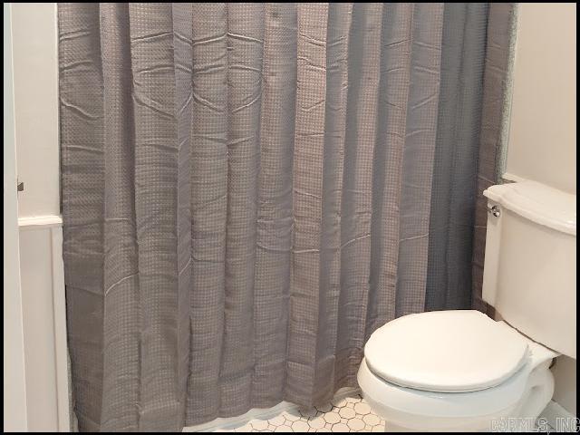 1309 Crest Circle Property Photo 13