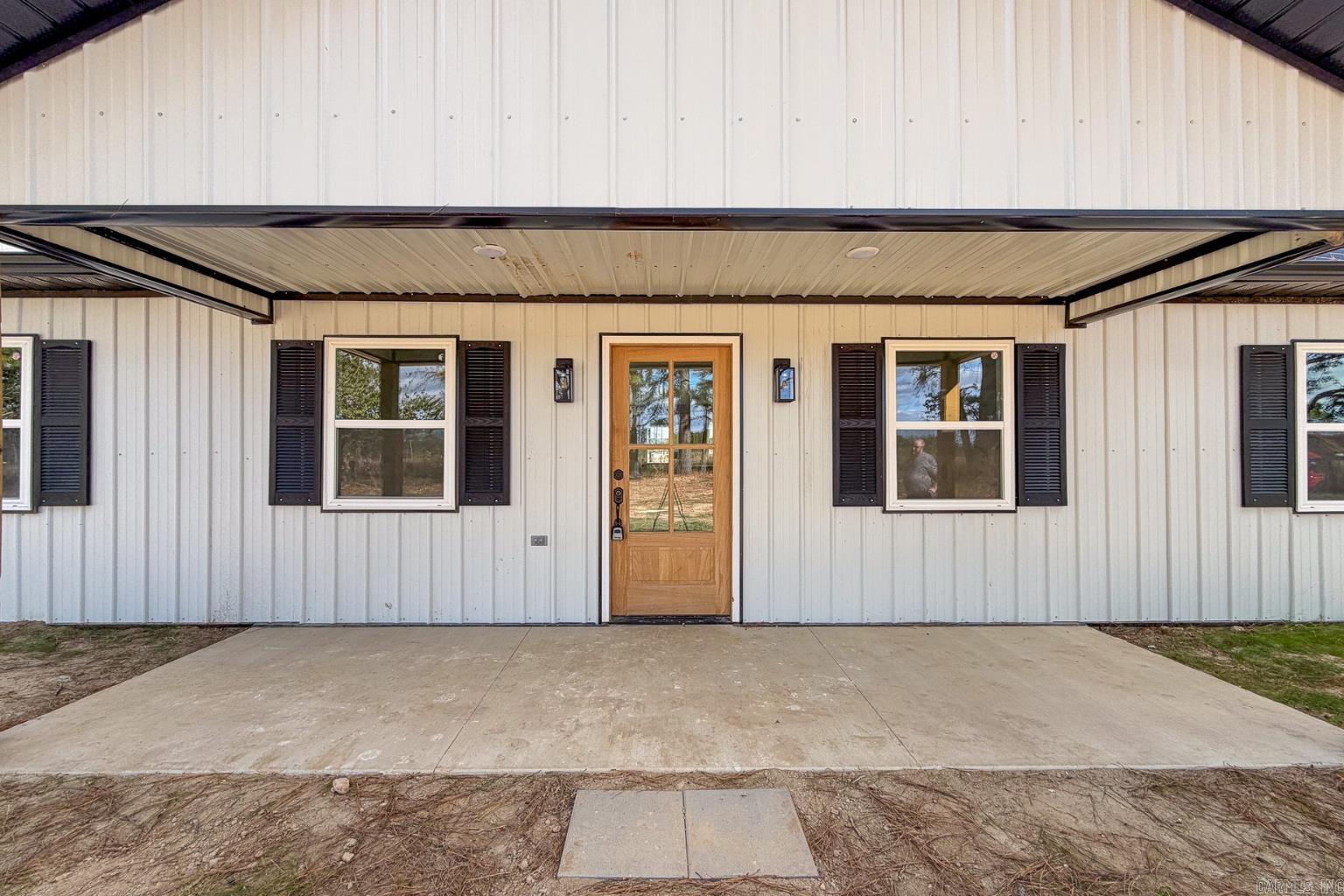 1204 Gr 907 Road Property Photo 3