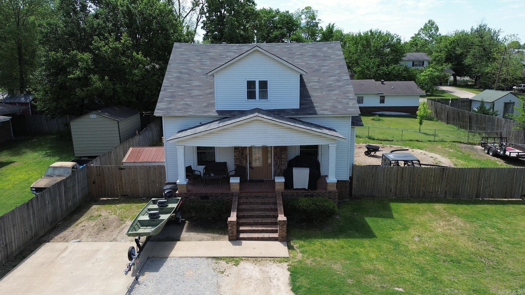 1210 W Emerson St Property Photo 1