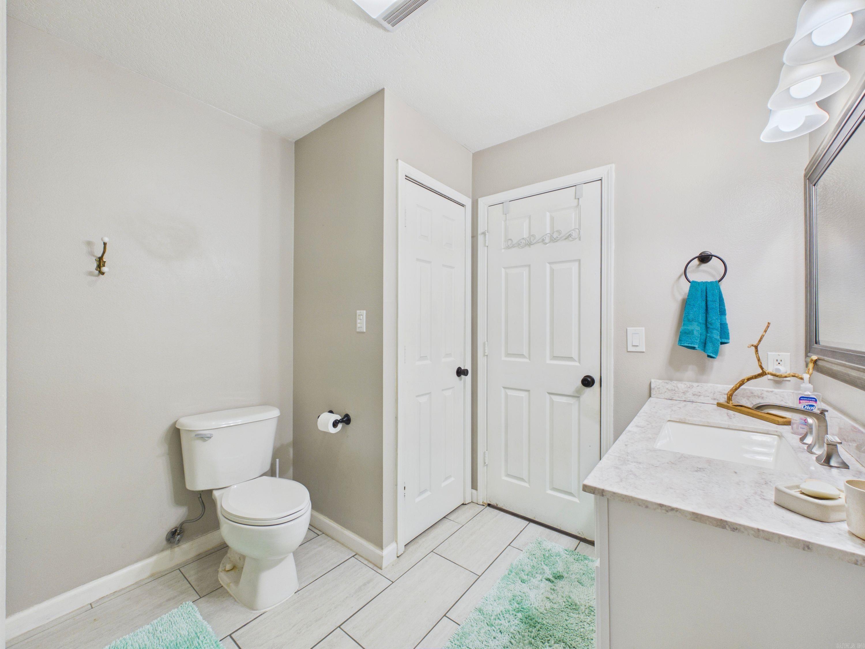 89 Four Oaks Lane Property Photo 19