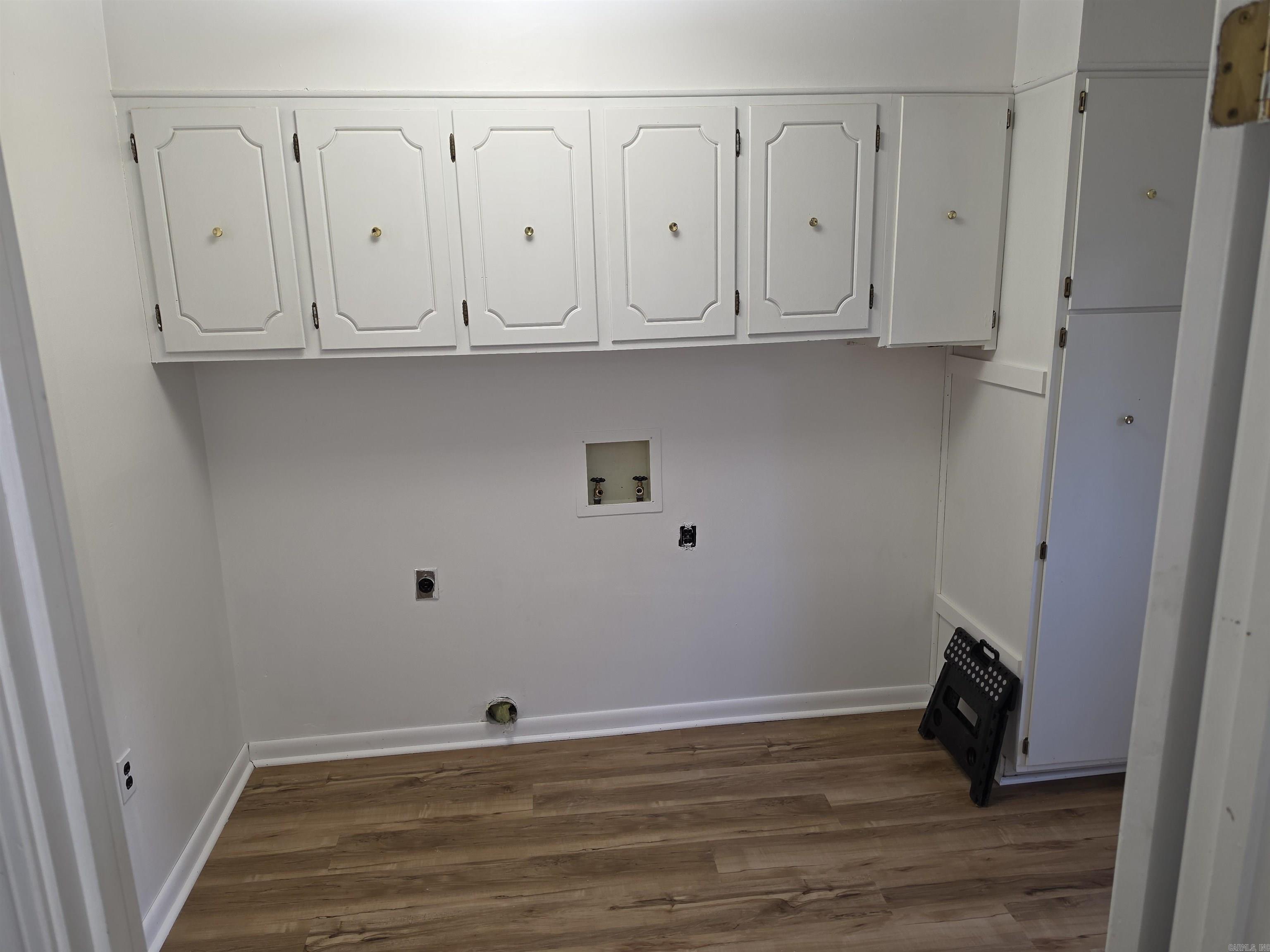 17 Dalewood Property Photo 13
