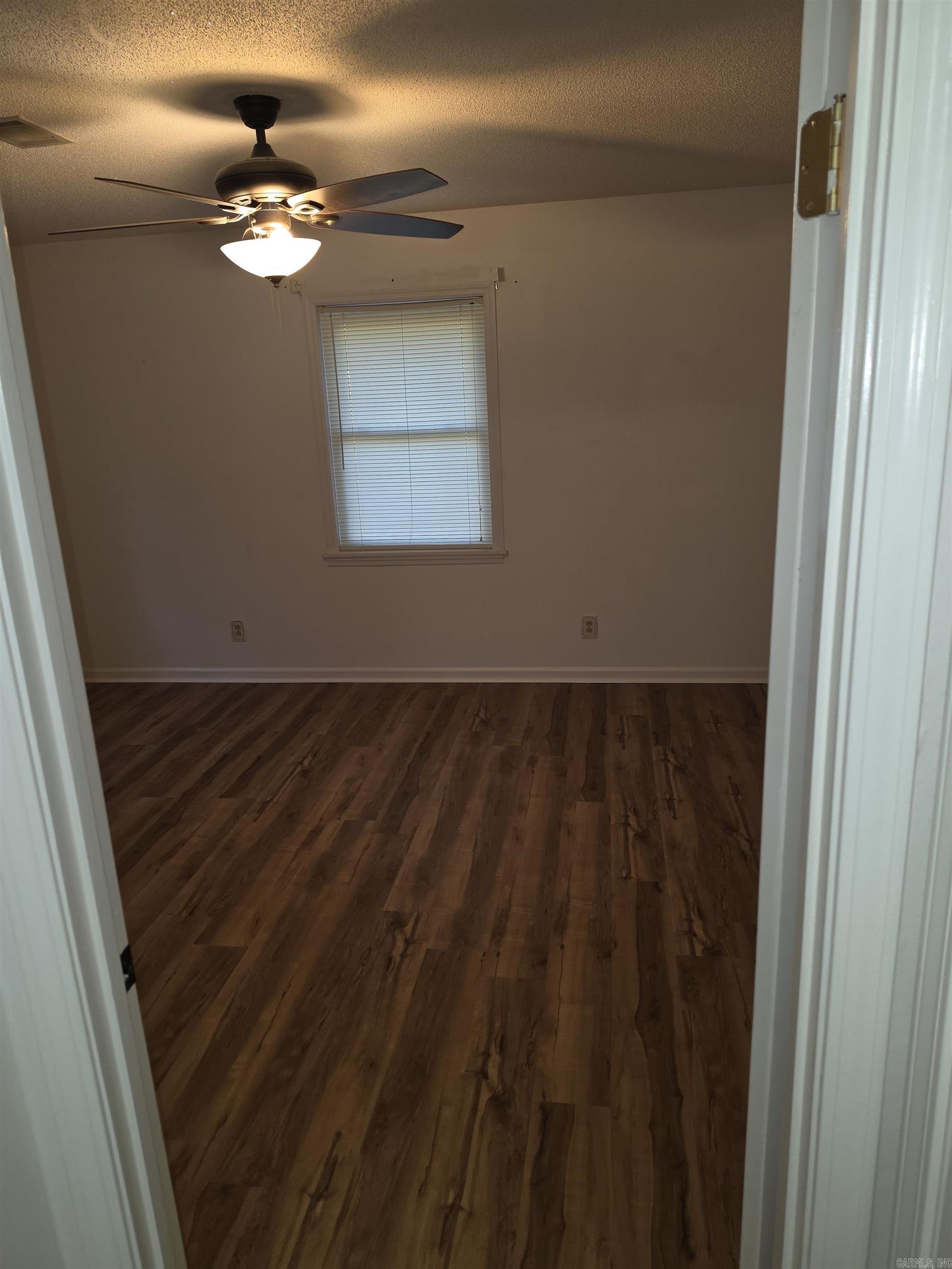 17 Dalewood Property Photo 14