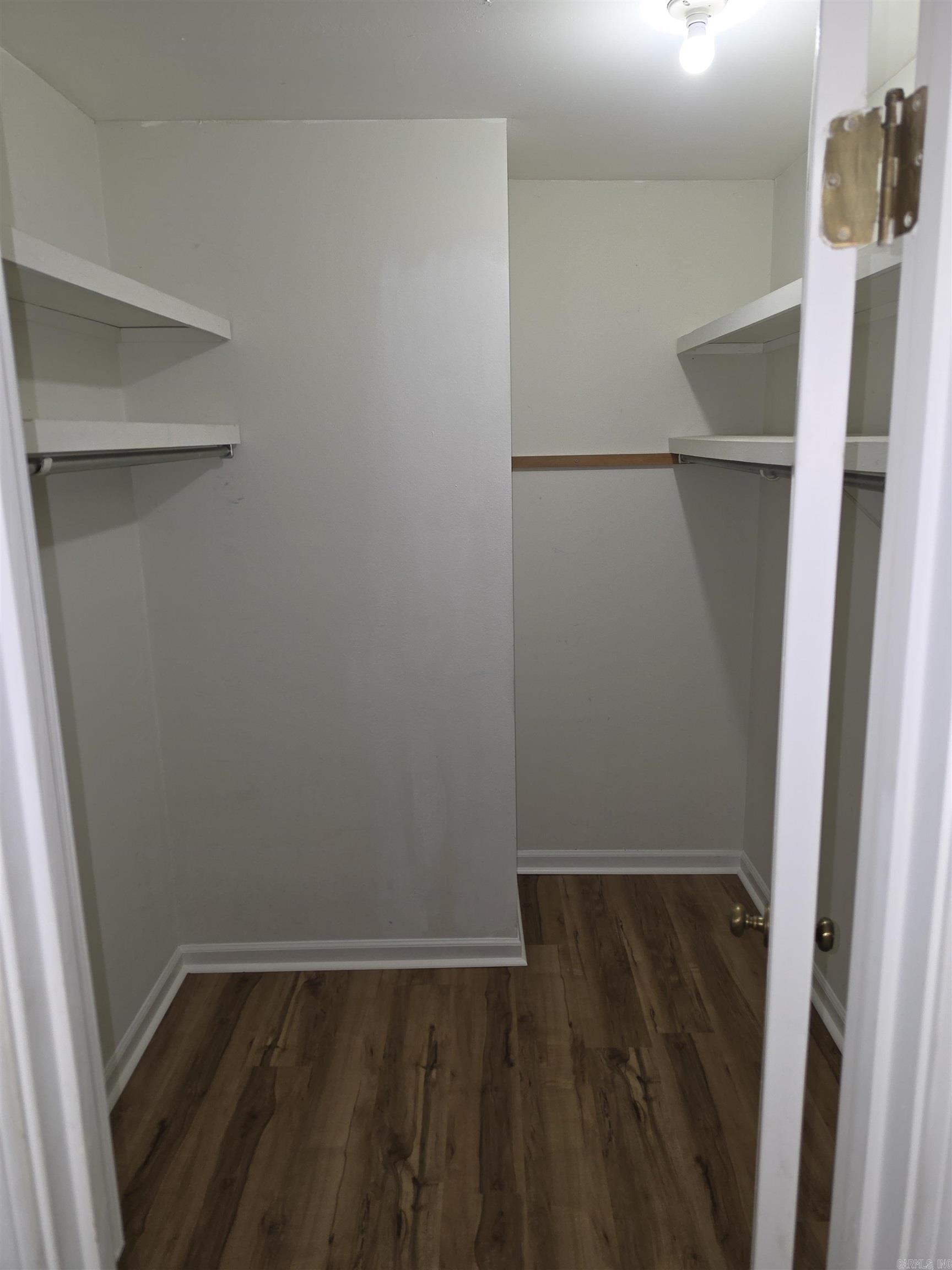 17 Dalewood Property Photo 22