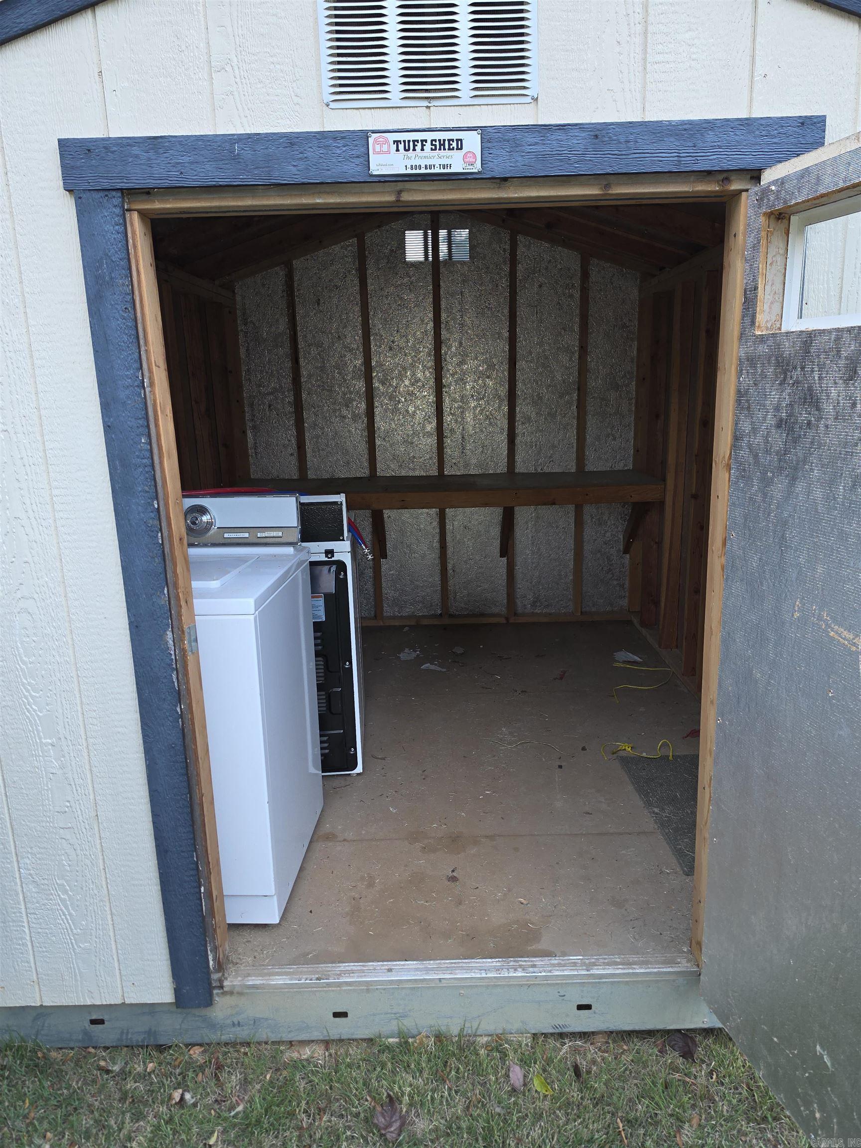 17 Dalewood Property Photo 30