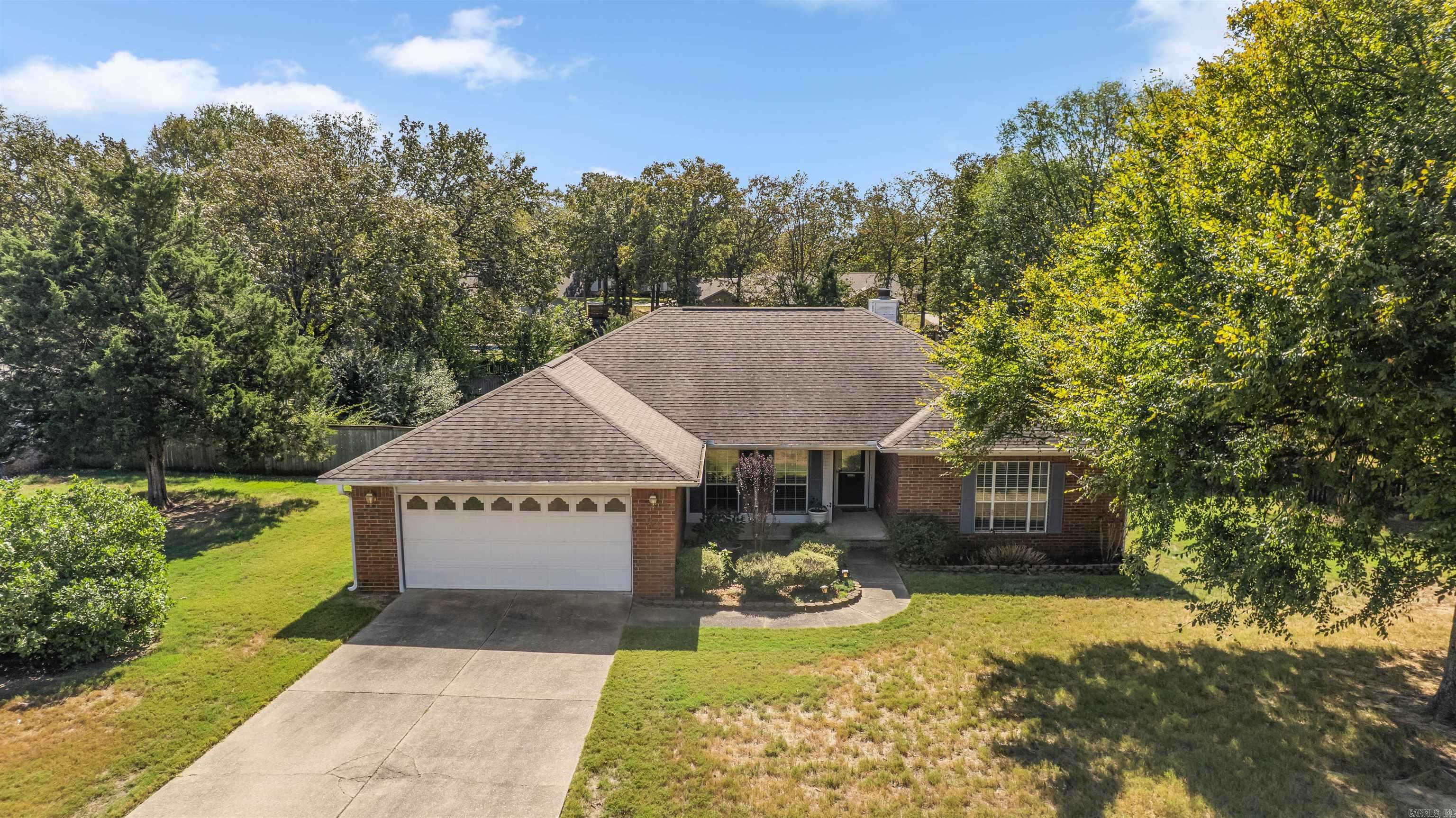27 S Sunland Dr Property Photo 3
