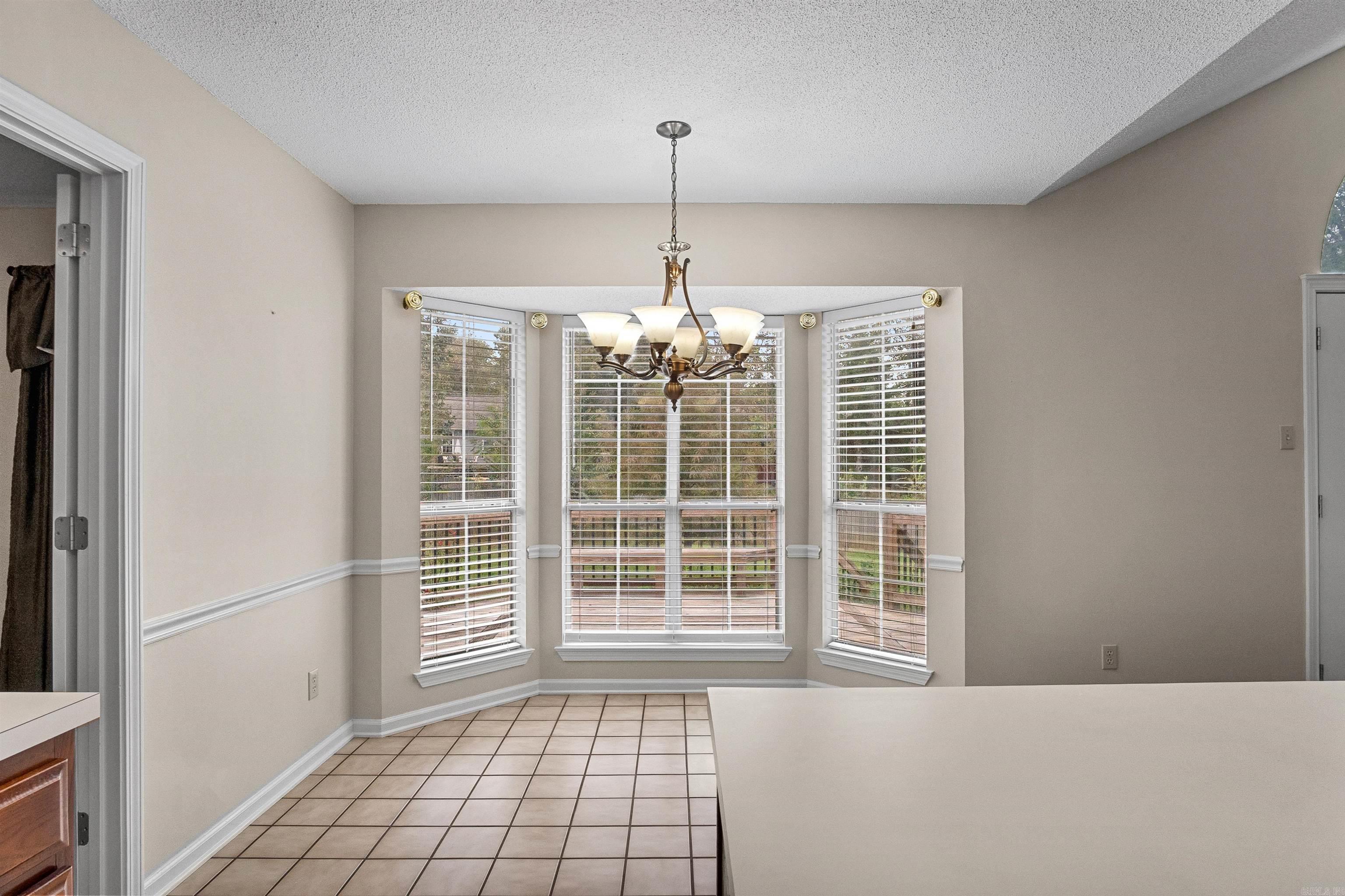 27 S Sunland Dr Property Photo 14