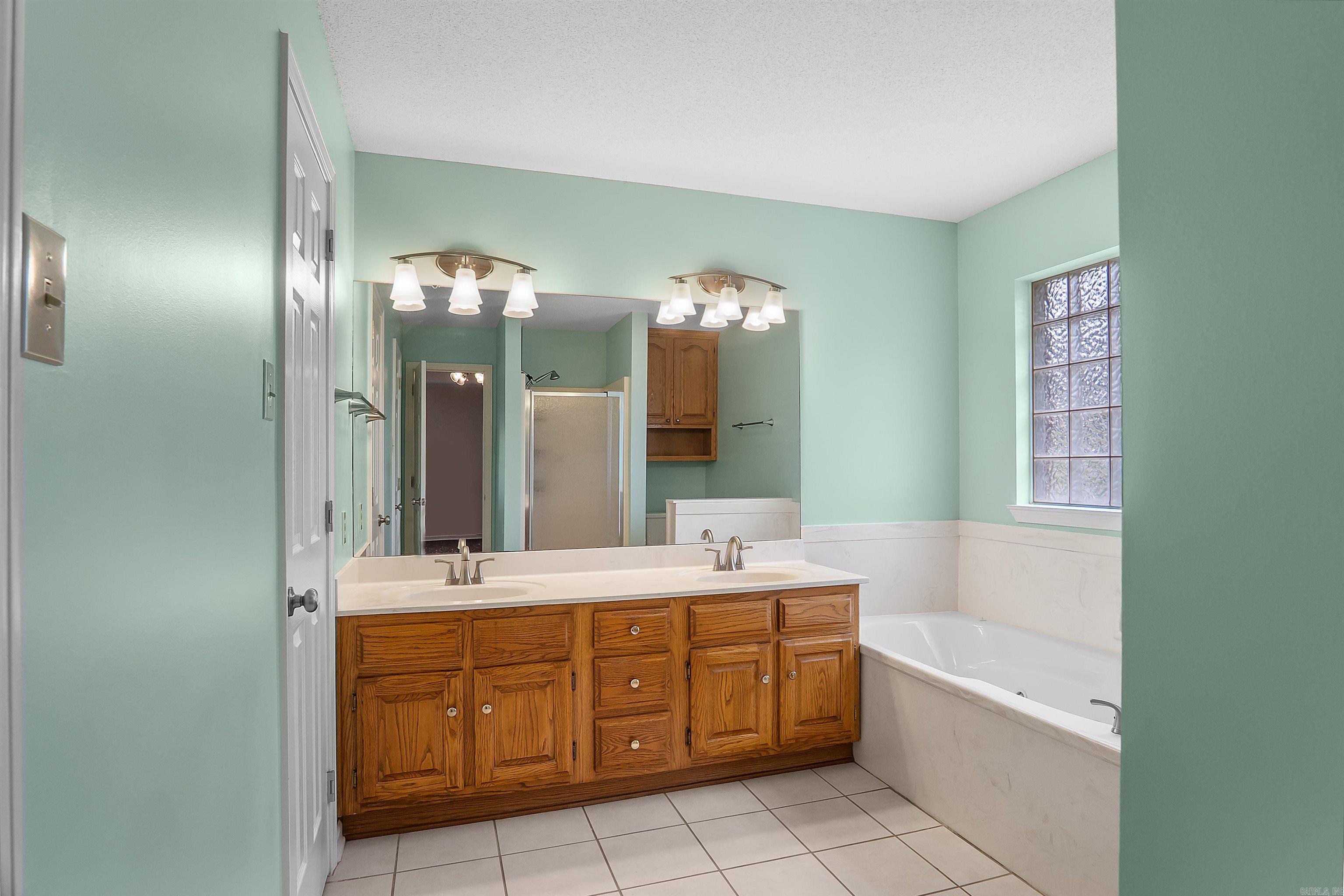 27 S Sunland Dr Property Photo 21