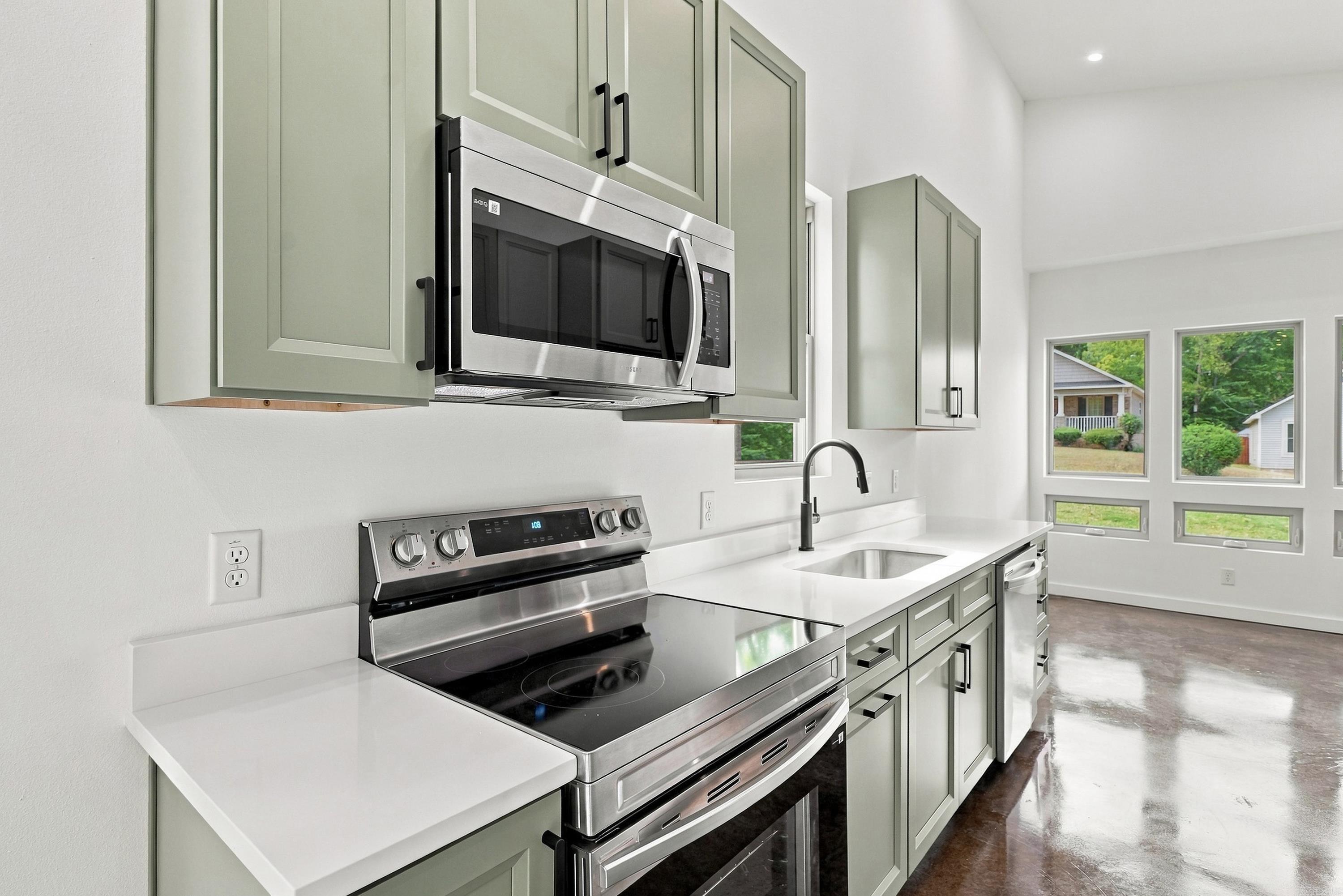 2107 Cumberland Street Property Photo 15