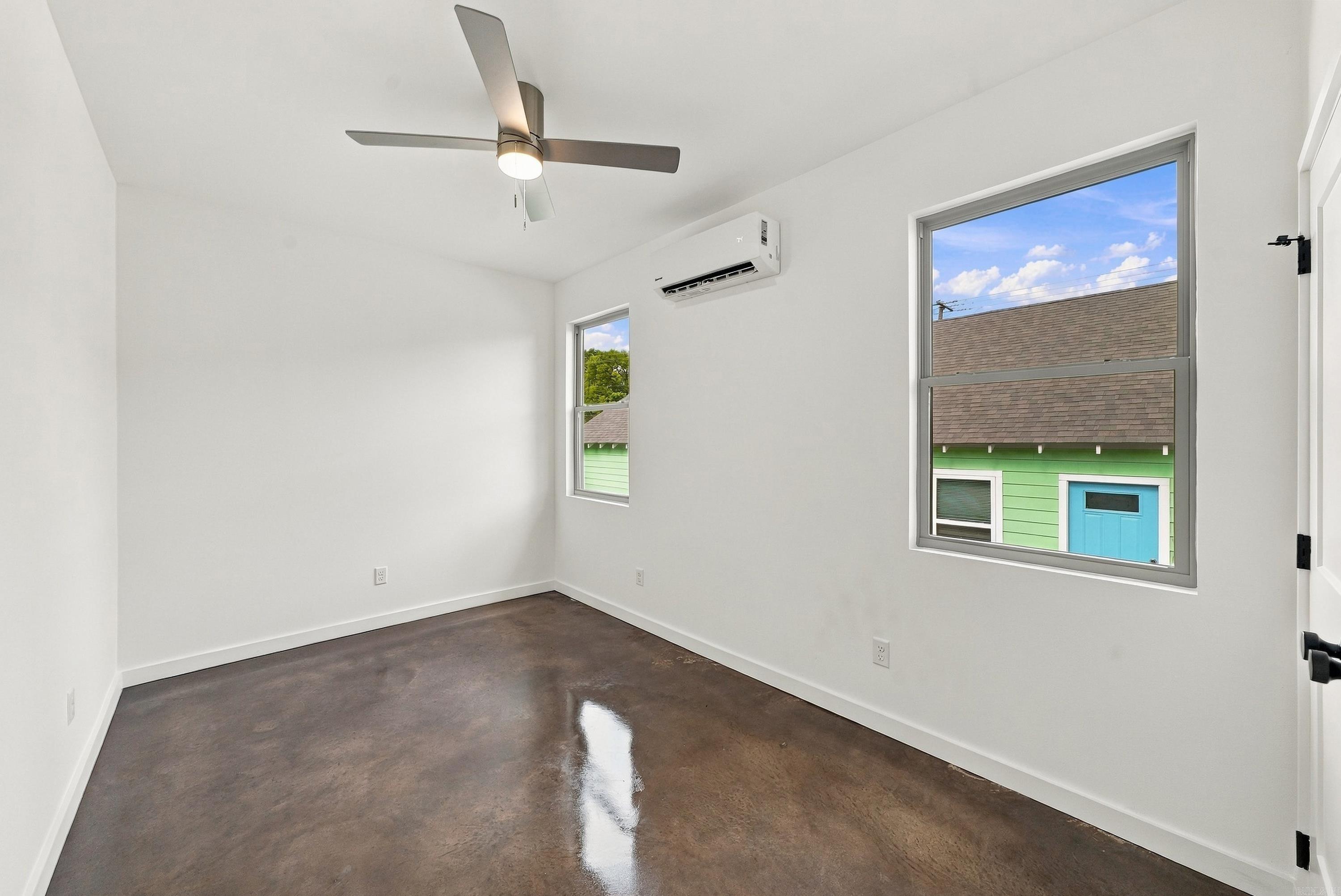 2107 Cumberland Street Property Photo 28