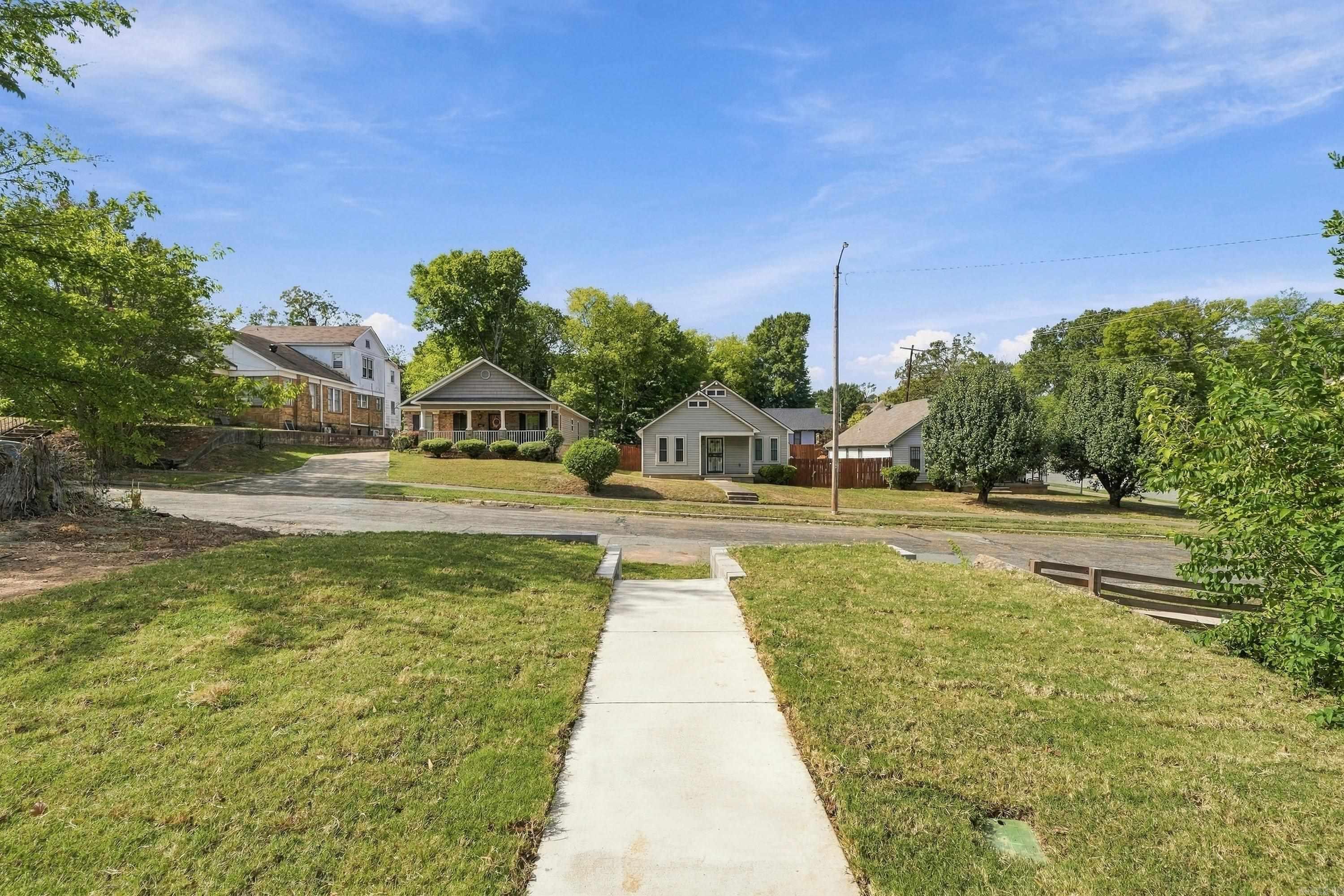 2107 Cumberland Street Property Photo 35