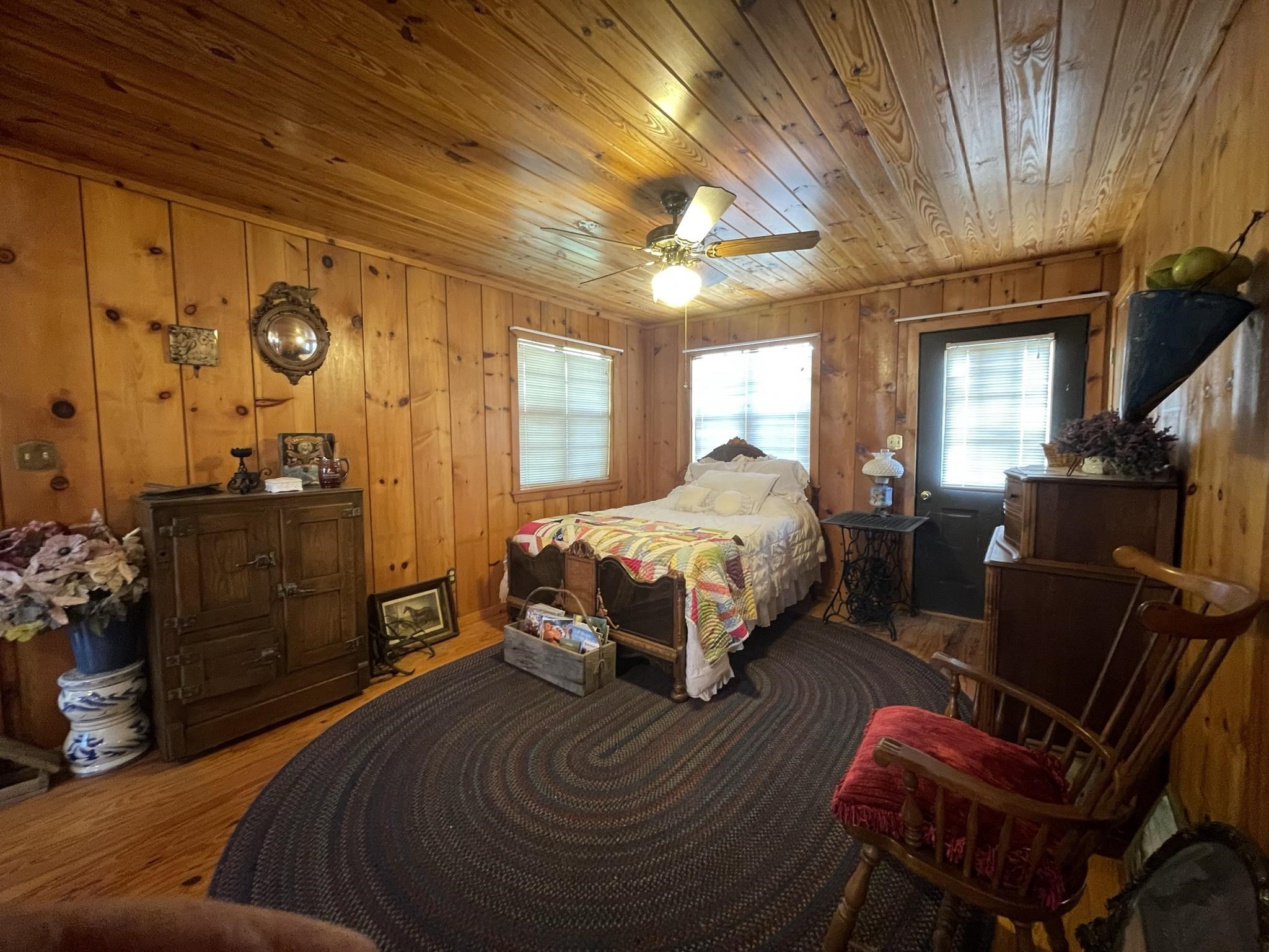 647 Ash Flat Drive Property Photo 7