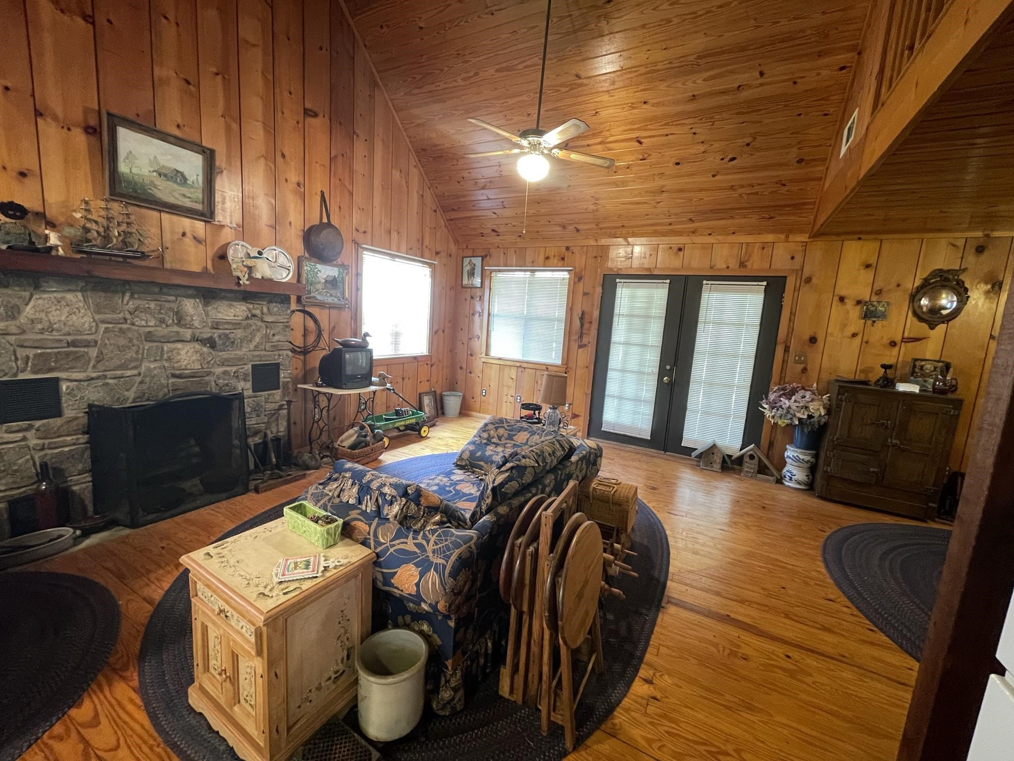 647 Ash Flat Drive Property Photo 9