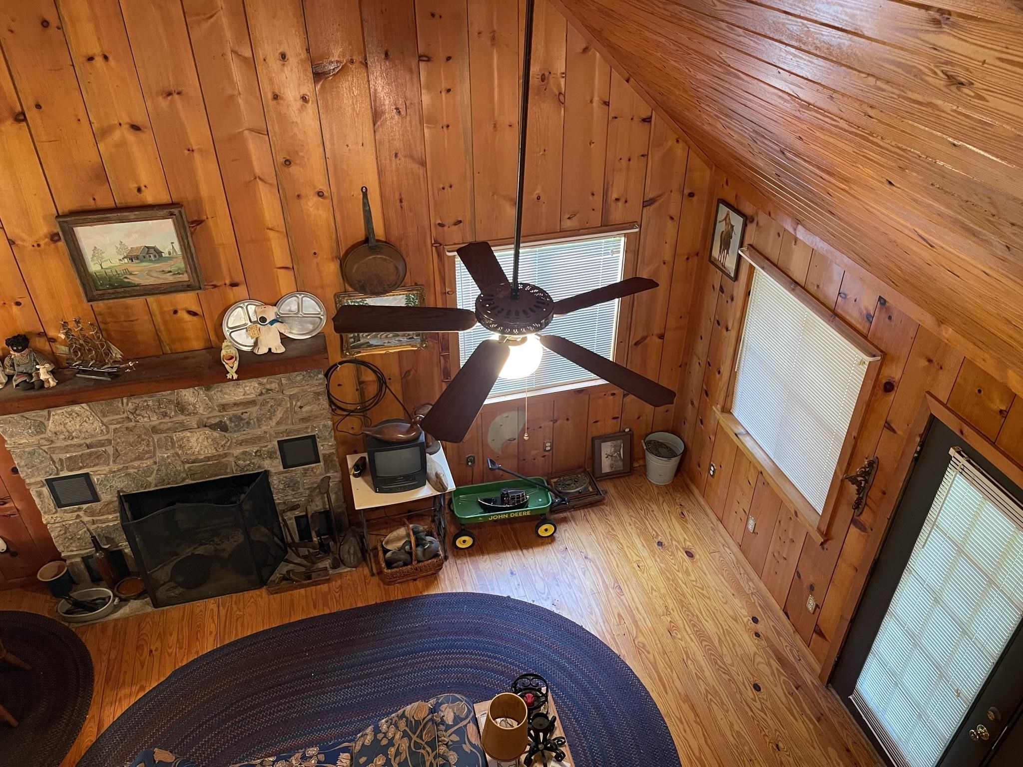 647 Ash Flat Drive Property Photo 14
