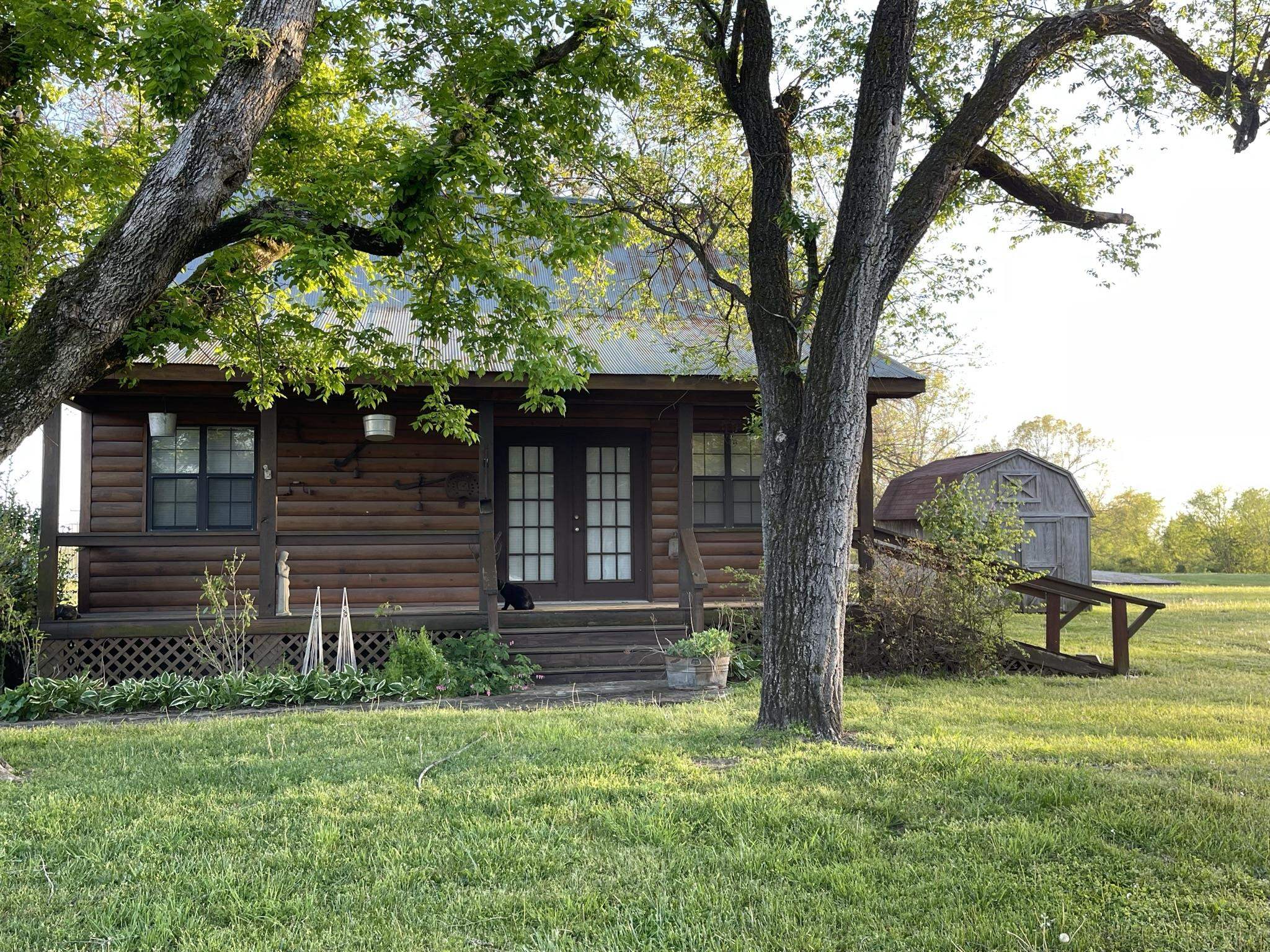 647 Ash Flat Drive Property Photo 15