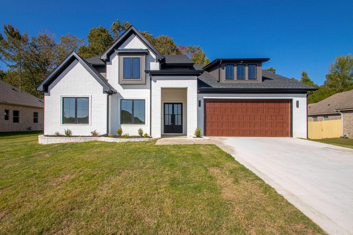 106 Fawnwood Property Photo 1