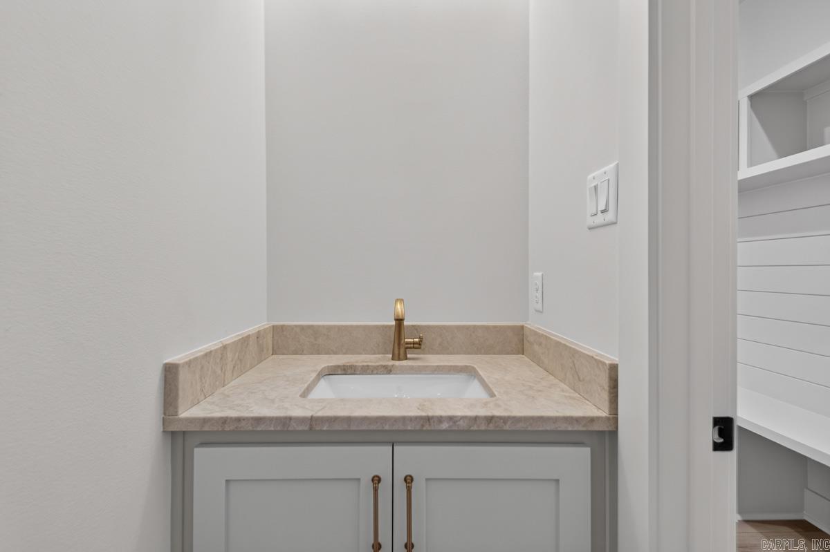 106 Fawnwood Property Photo 24