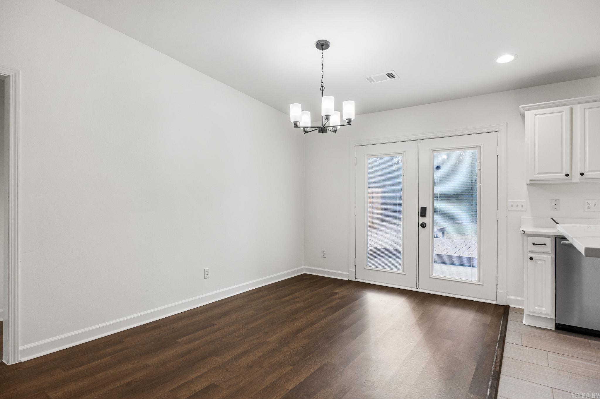 119 Joy Street Property Photo 8