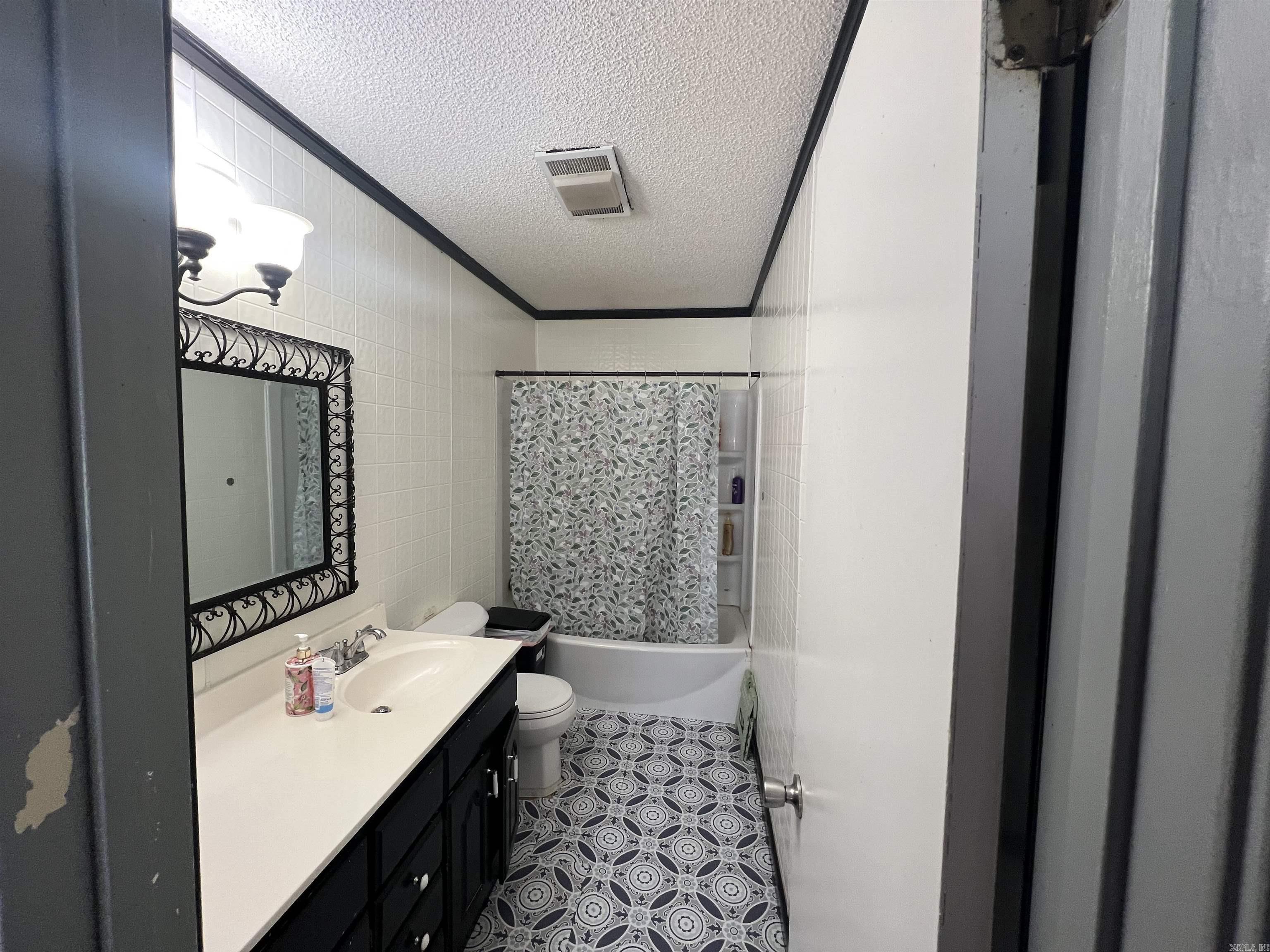 1859 Cr 3350 Property Photo 14