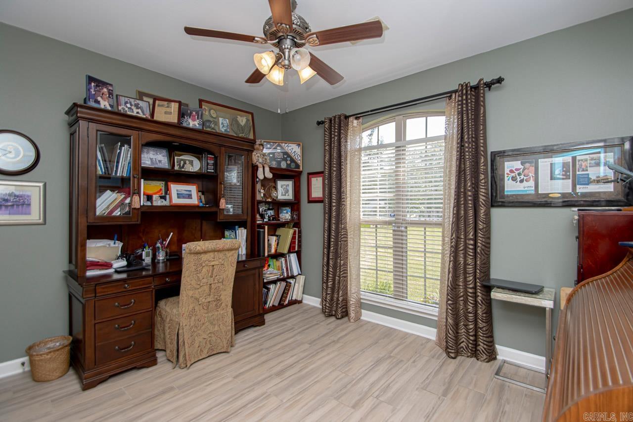 42 Oakwood Drive Property Photo 22