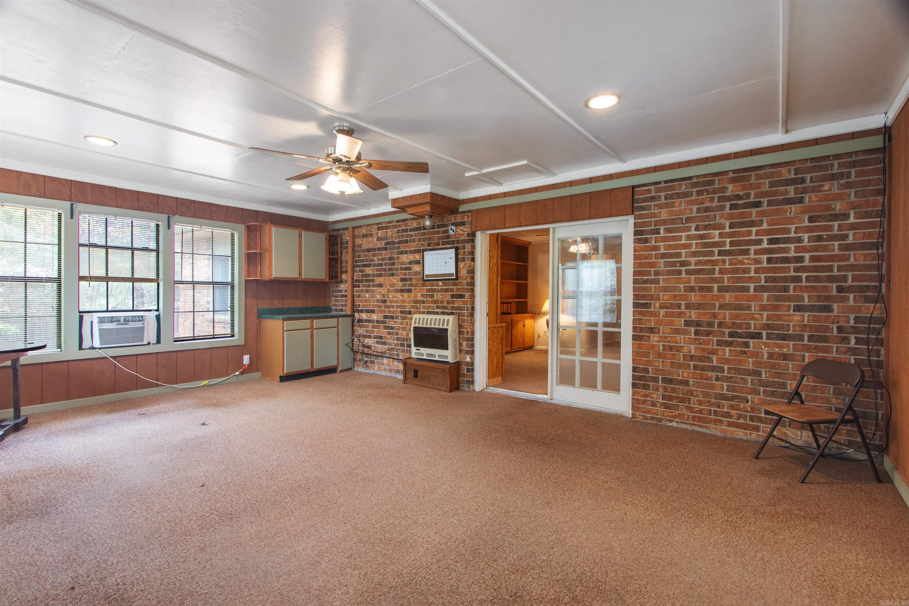 1505 Country Manor Lane Property Photo 11