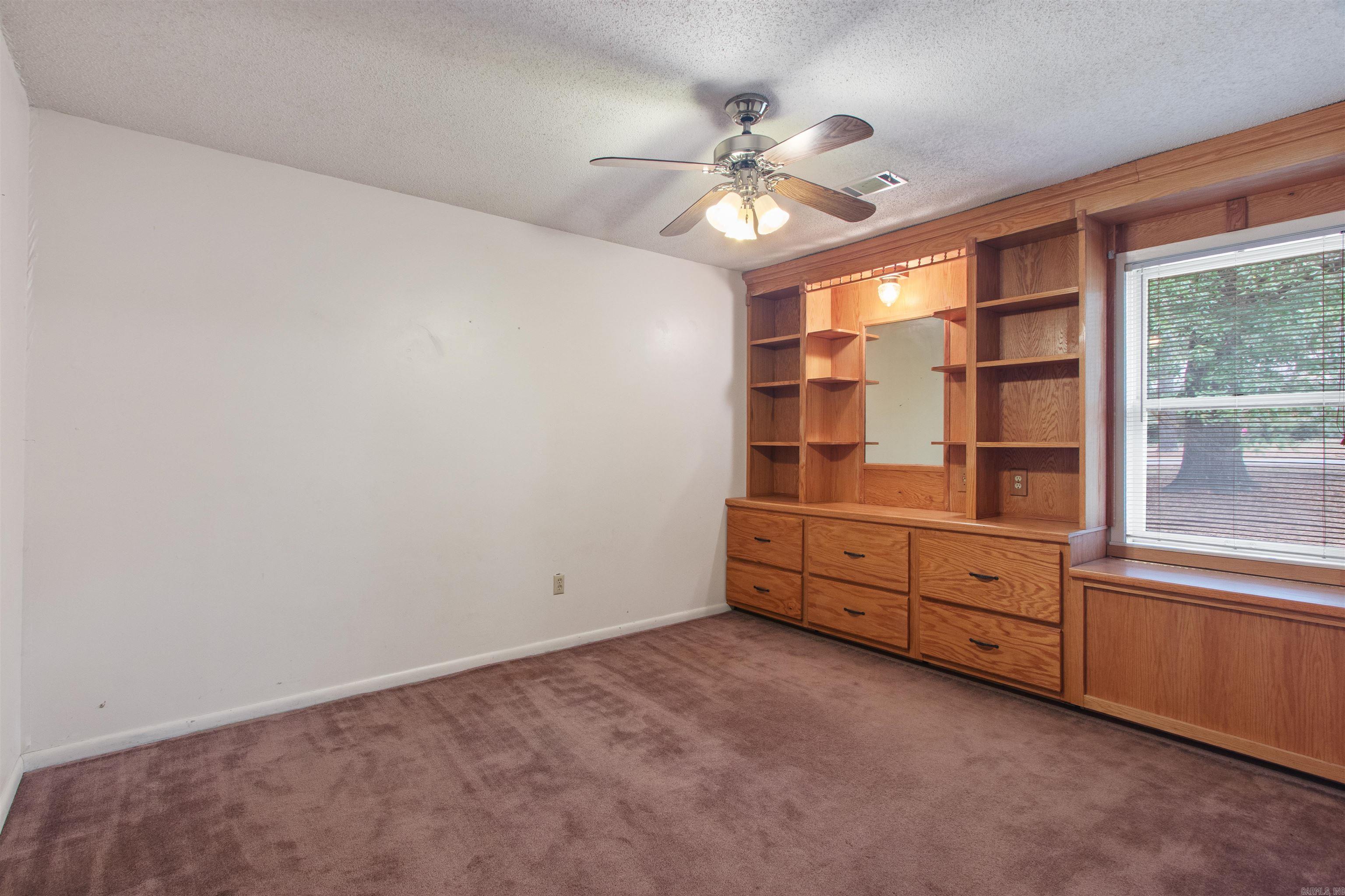 1505 Country Manor Lane Property Photo 15