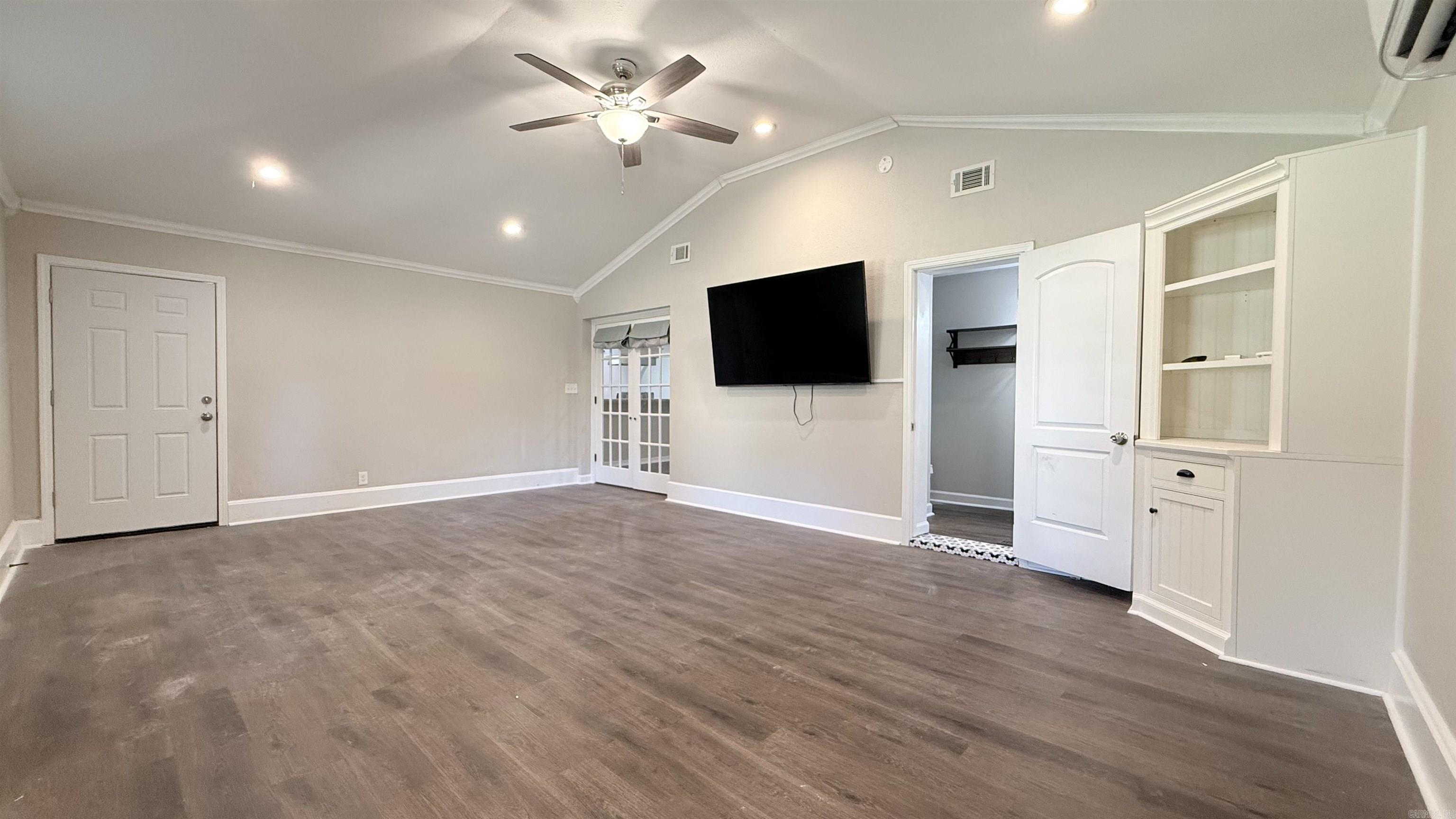 1104 Coulter Road Property Photo 18
