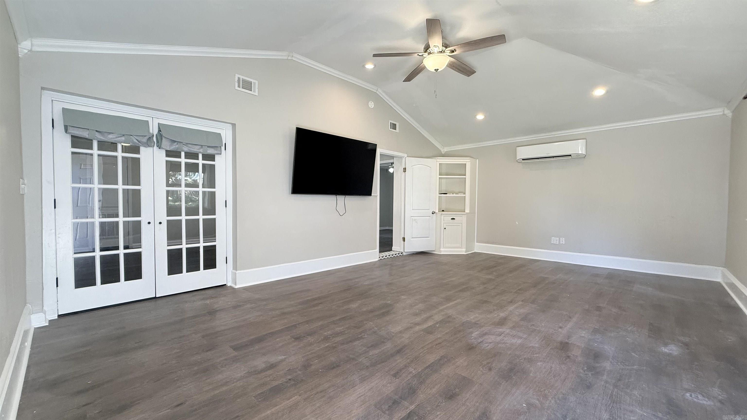 1104 Coulter Road Property Photo 19