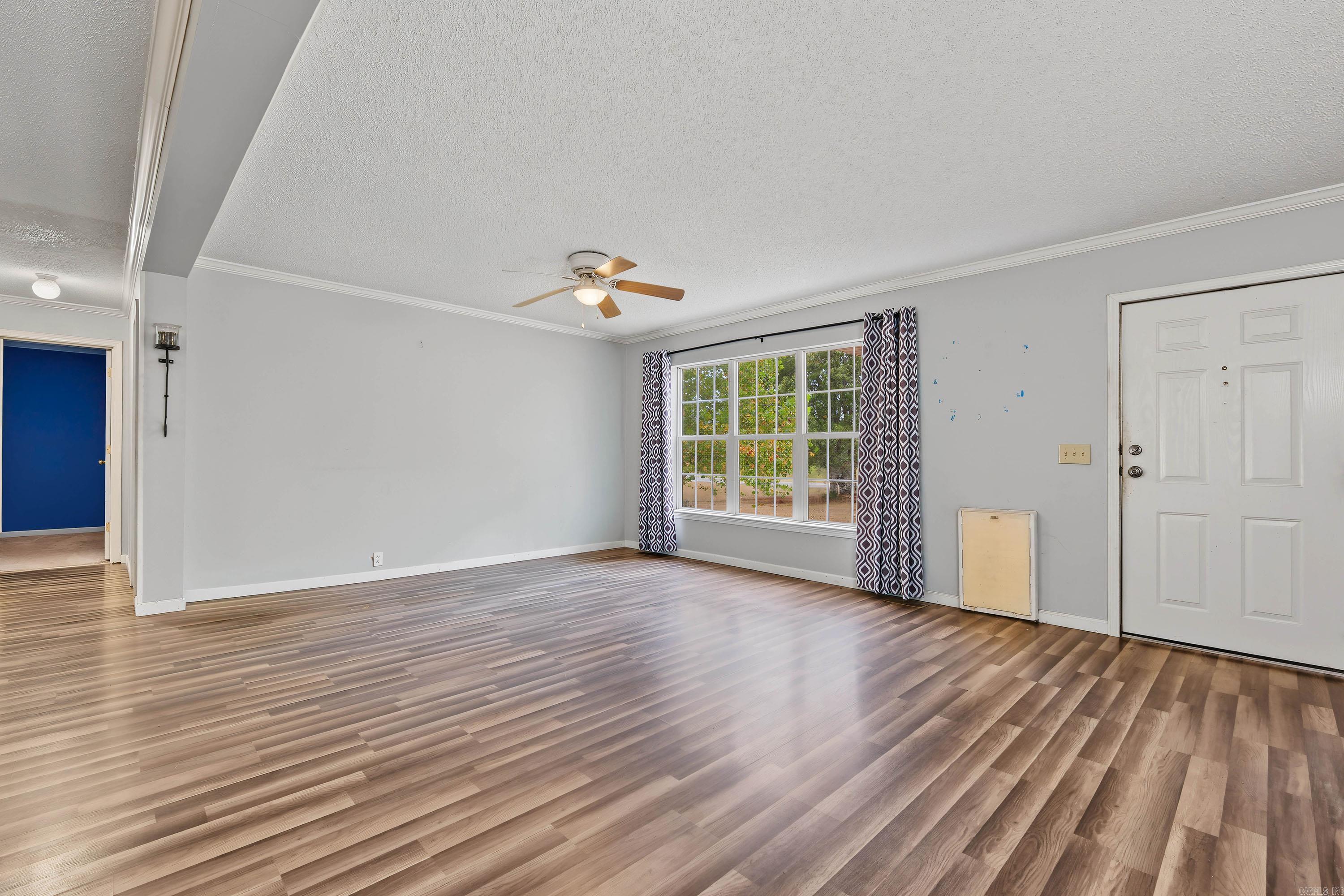 62 Highway 25 N Property Photo 5