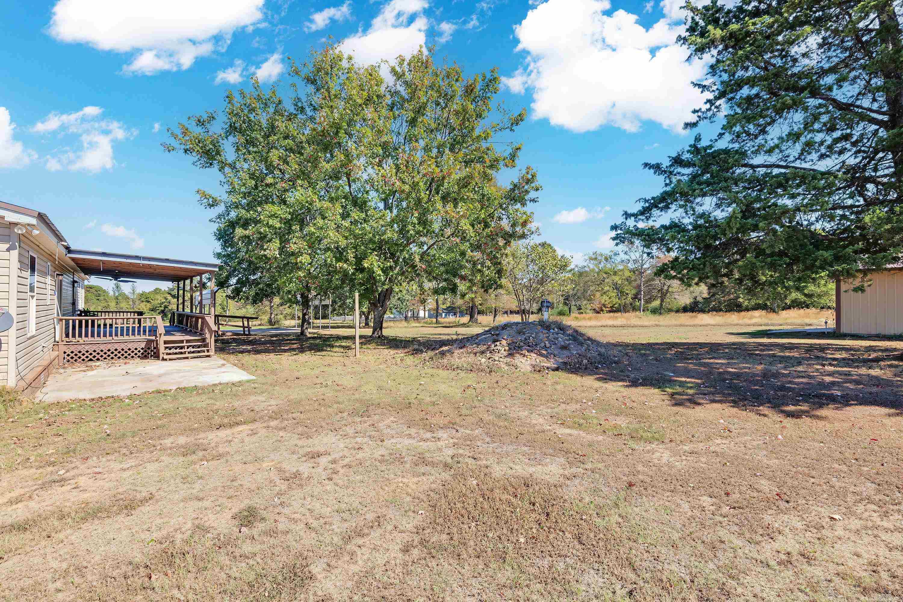 62 Highway 25 N Property Photo 41