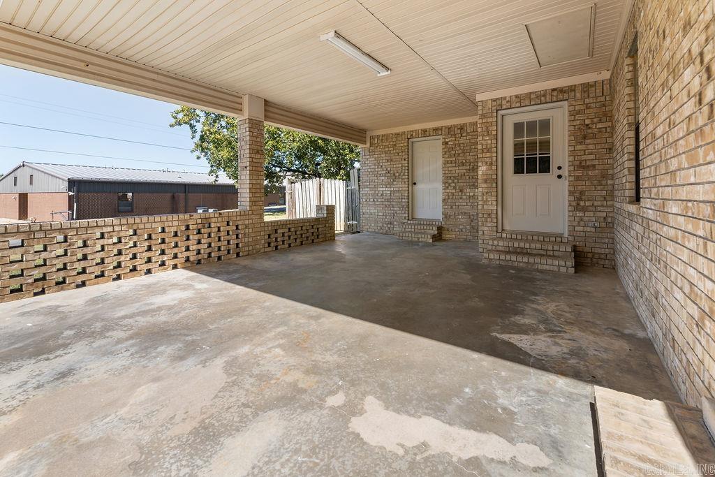 390 Patton Street Property Photo 29