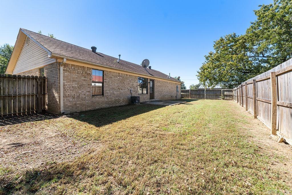 390 Patton Street Property Photo 31