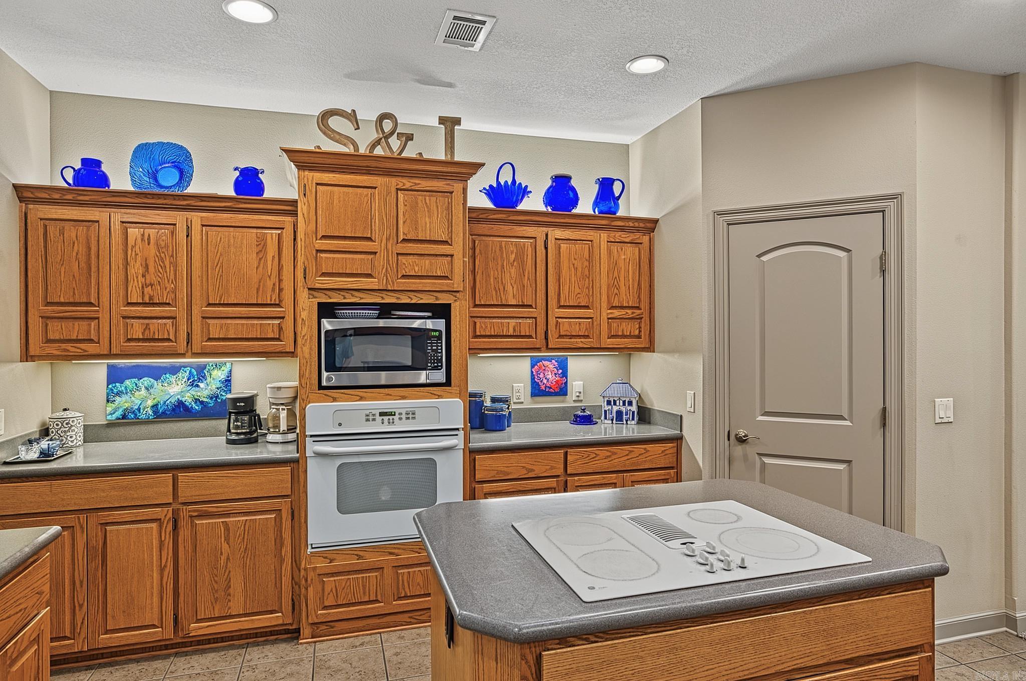 45 Pacifica Circle Property Photo 21