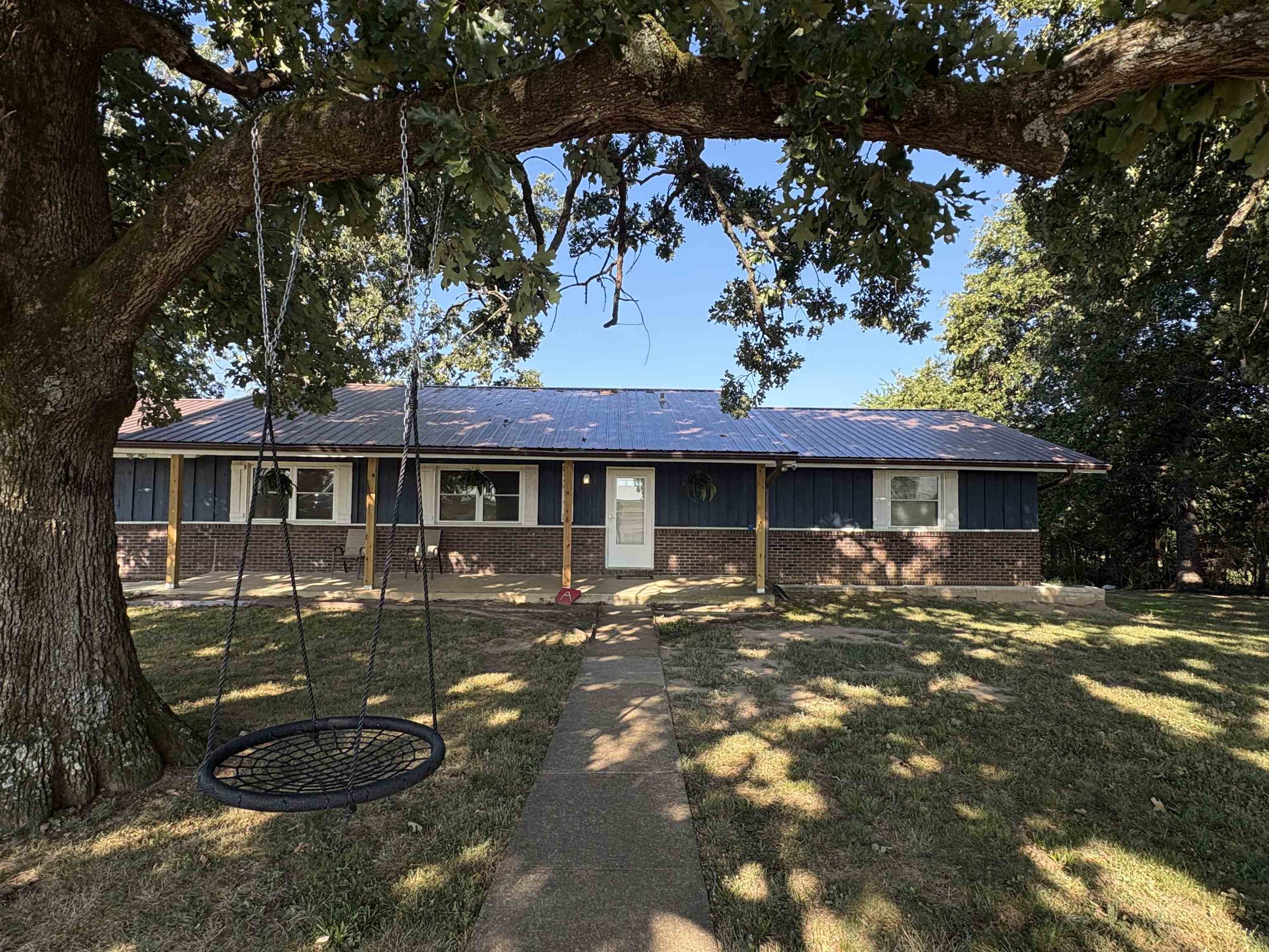 621 Us-62 Property Photo 6