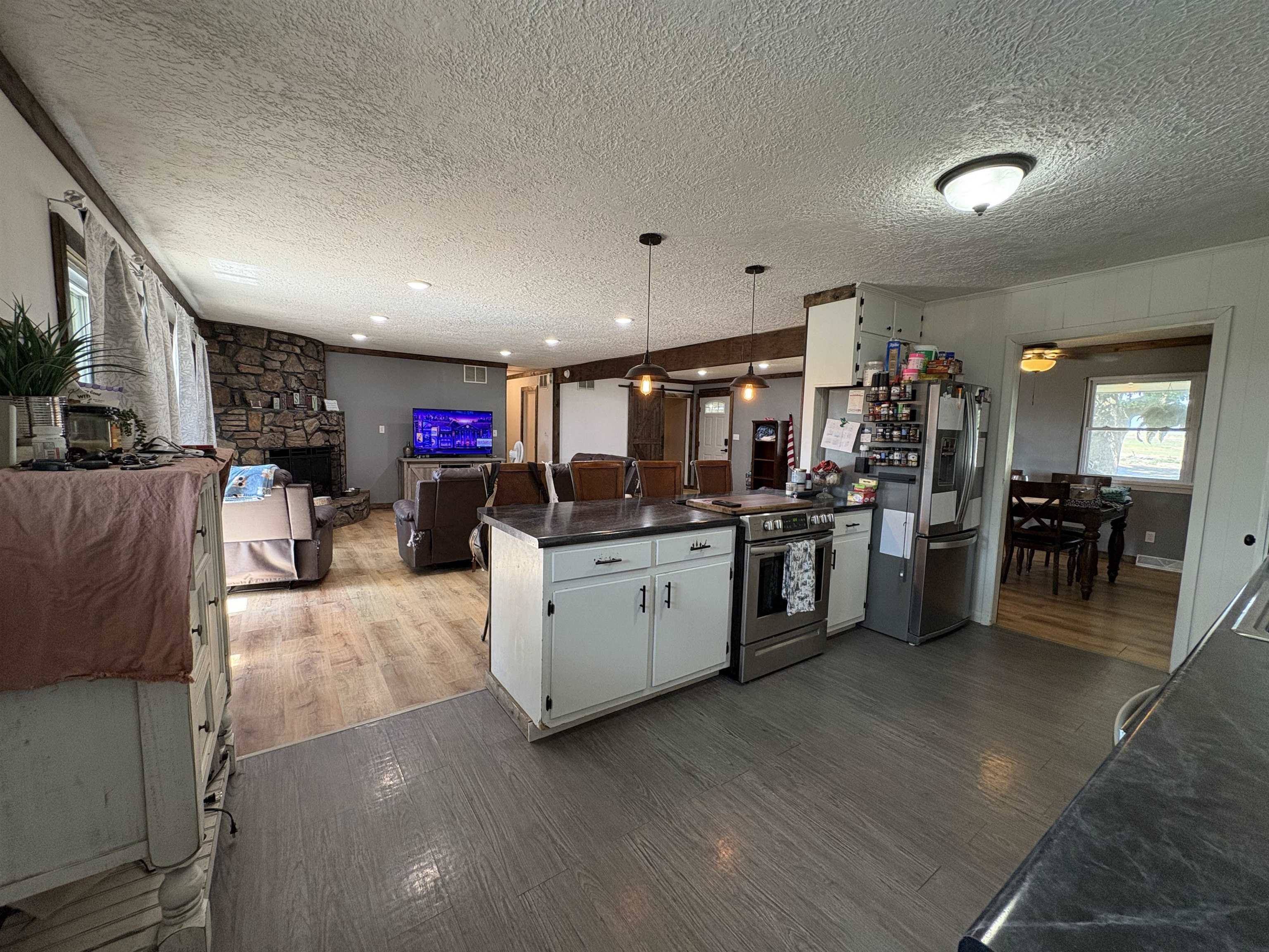 621 Us-62 Property Photo 15
