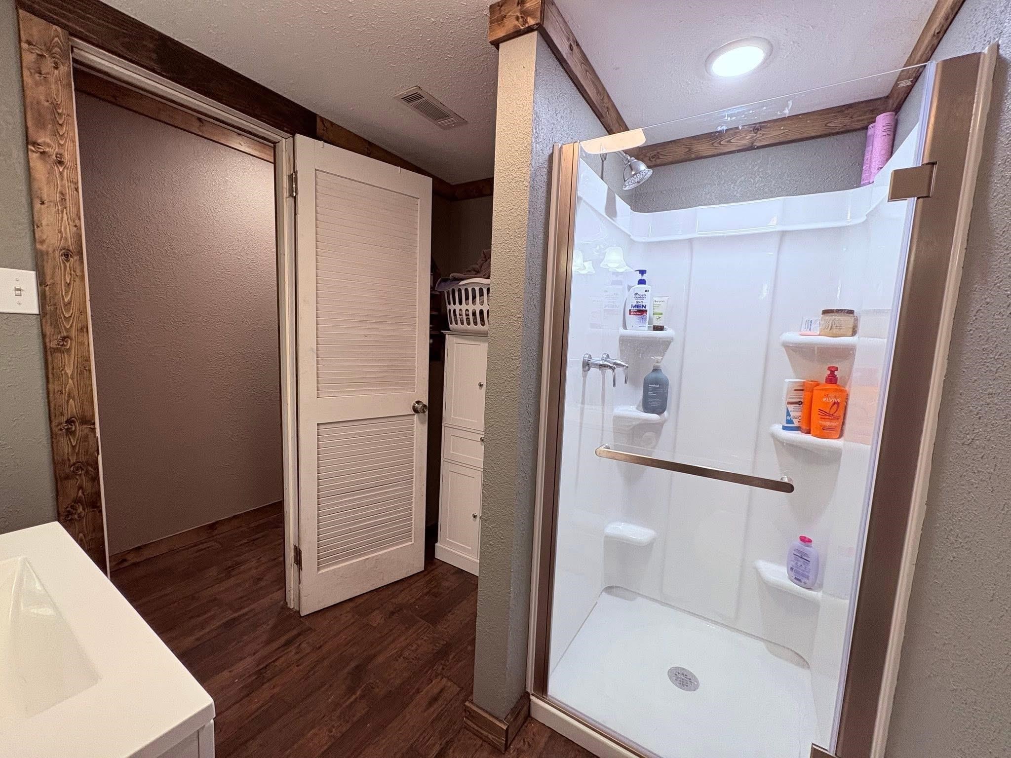 621 Us-62 Property Photo 35