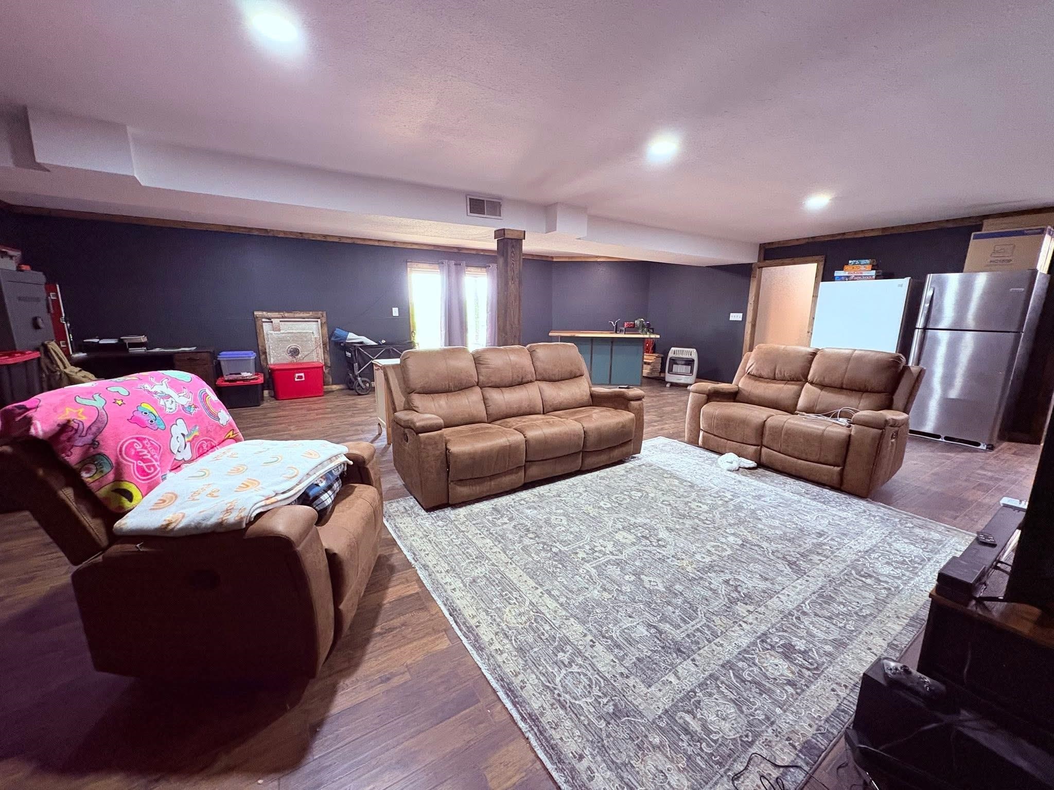 621 Us-62 Property Photo 38