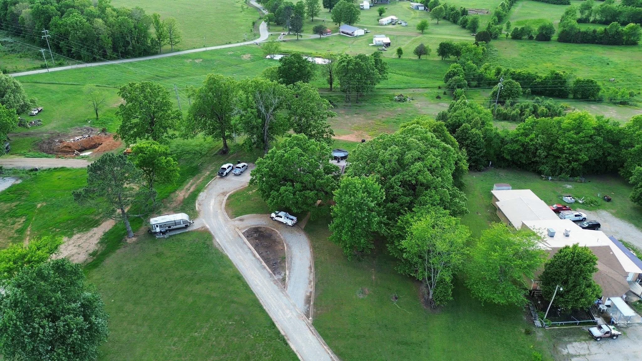 621 Us-62 Property Photo 42