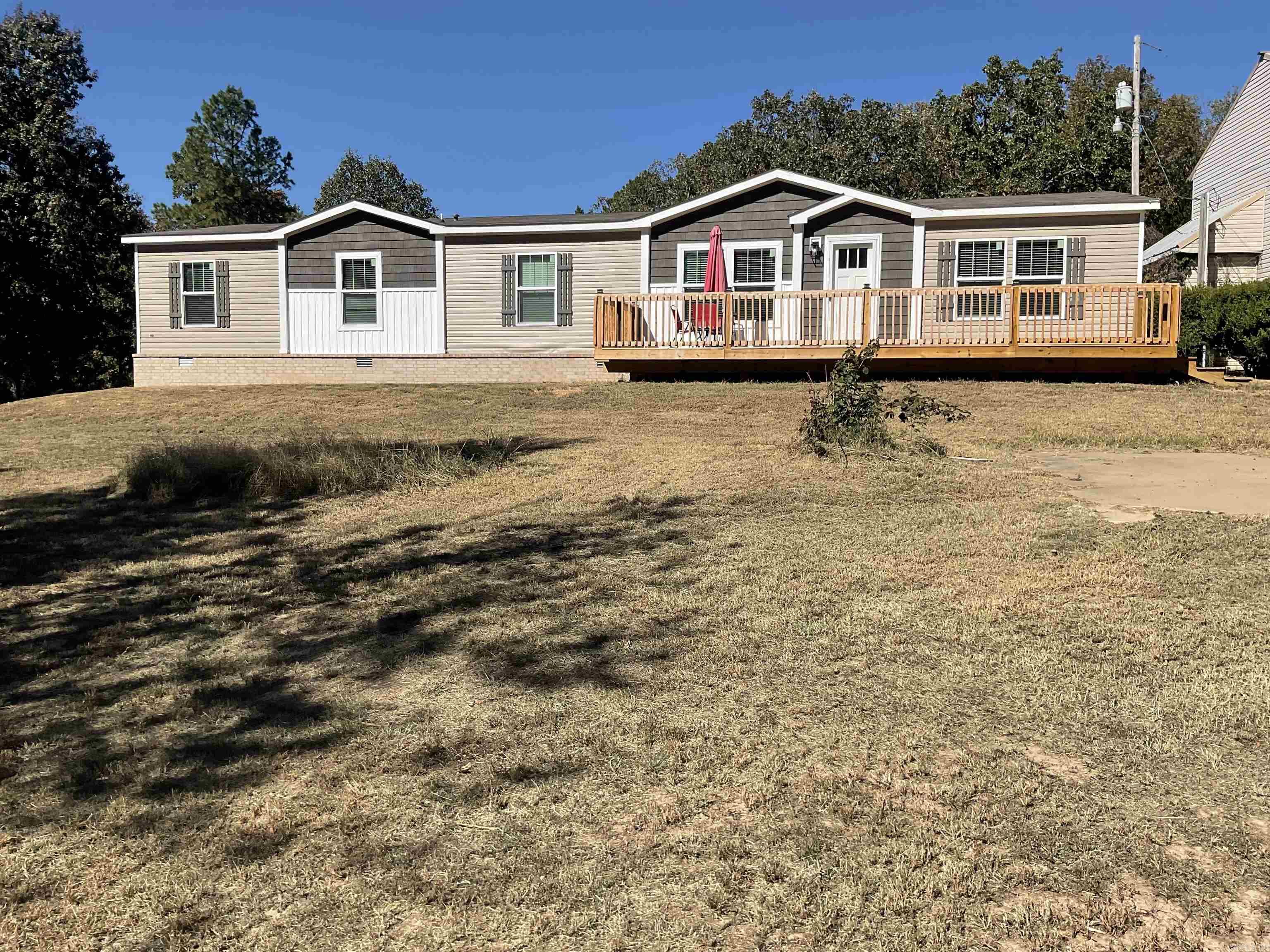 19 White Oak Road Property Photo 1