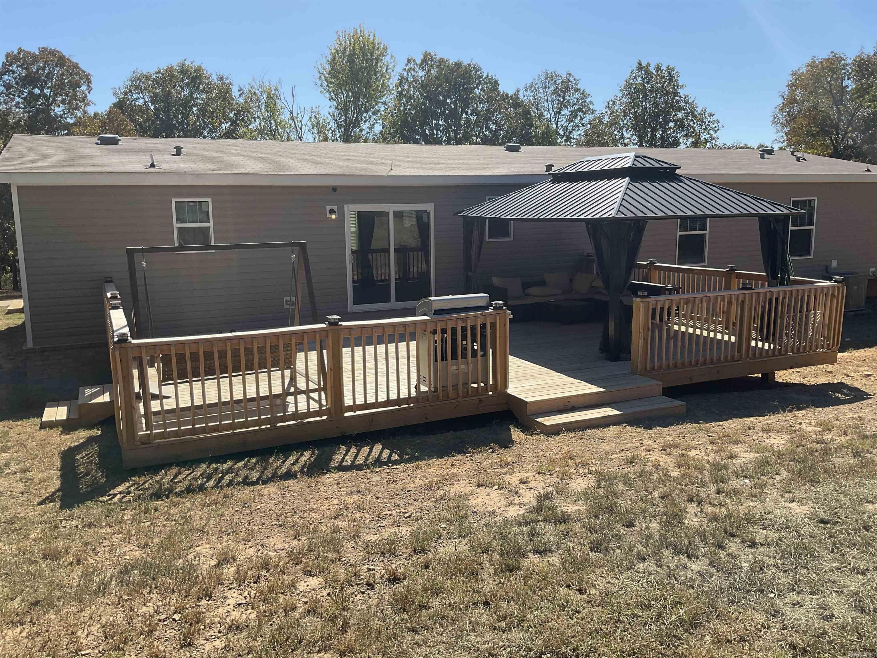 19 White Oak Road Property Photo 5