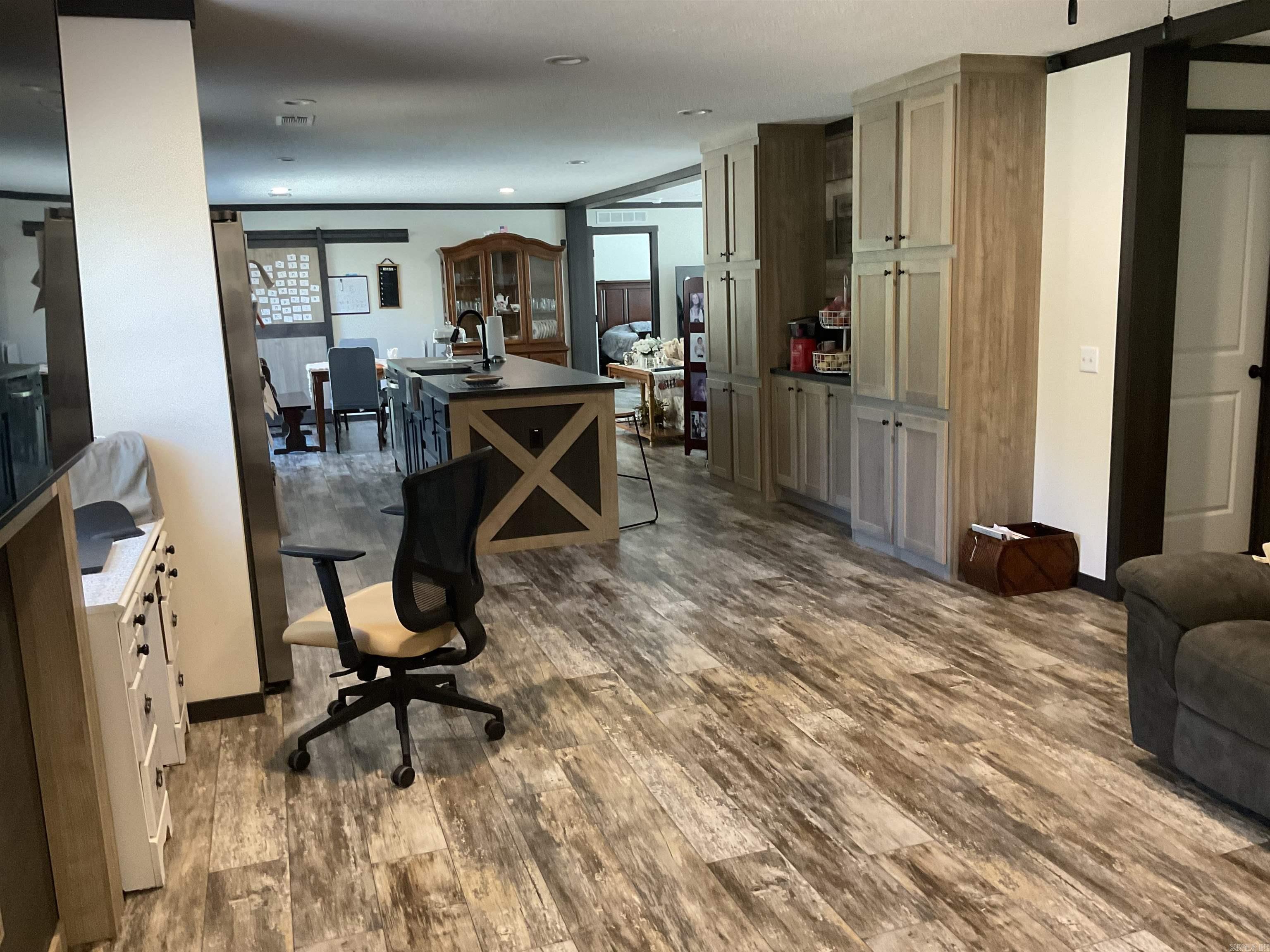 19 White Oak Road Property Photo 14