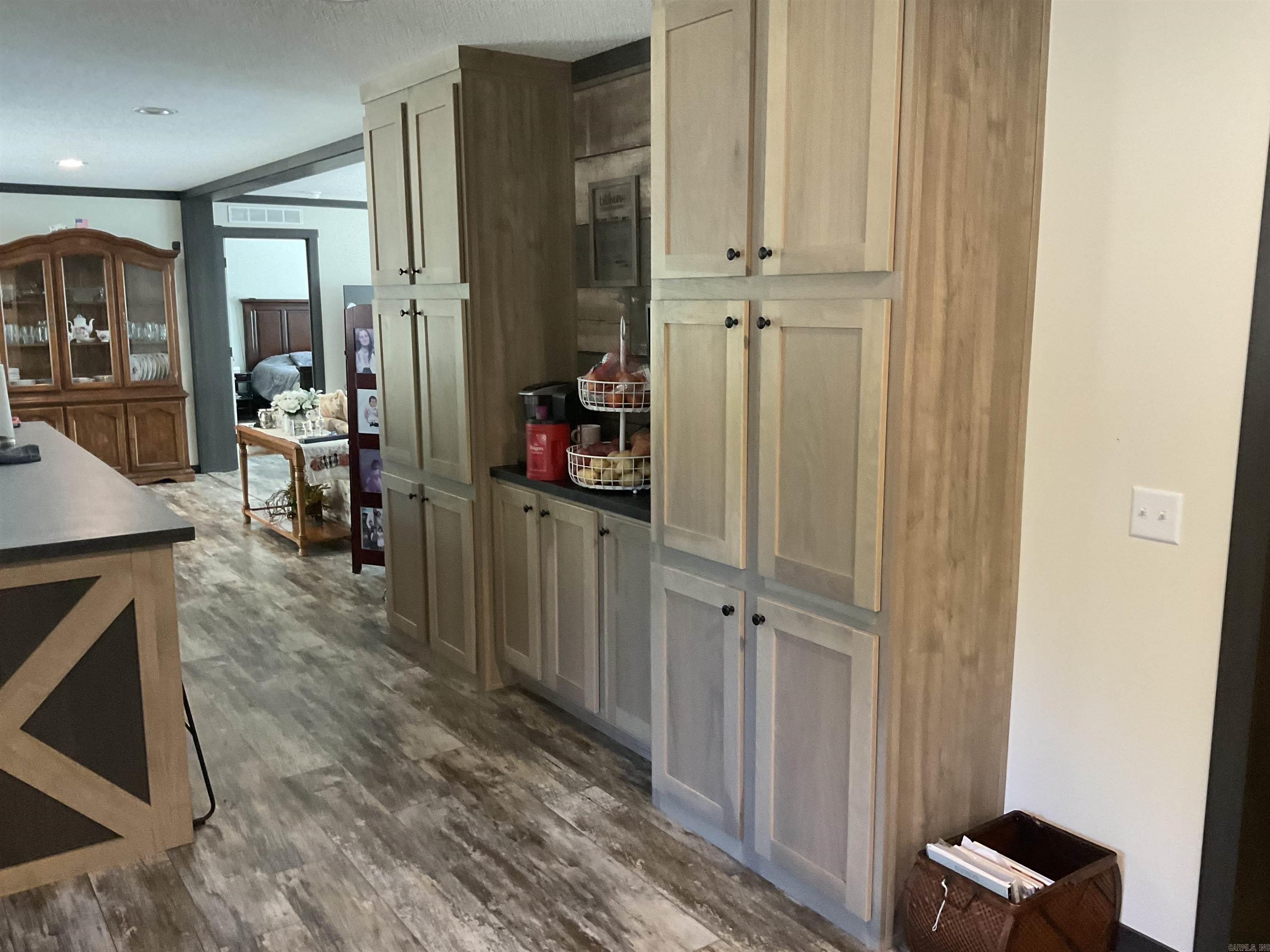 19 White Oak Road Property Photo 24