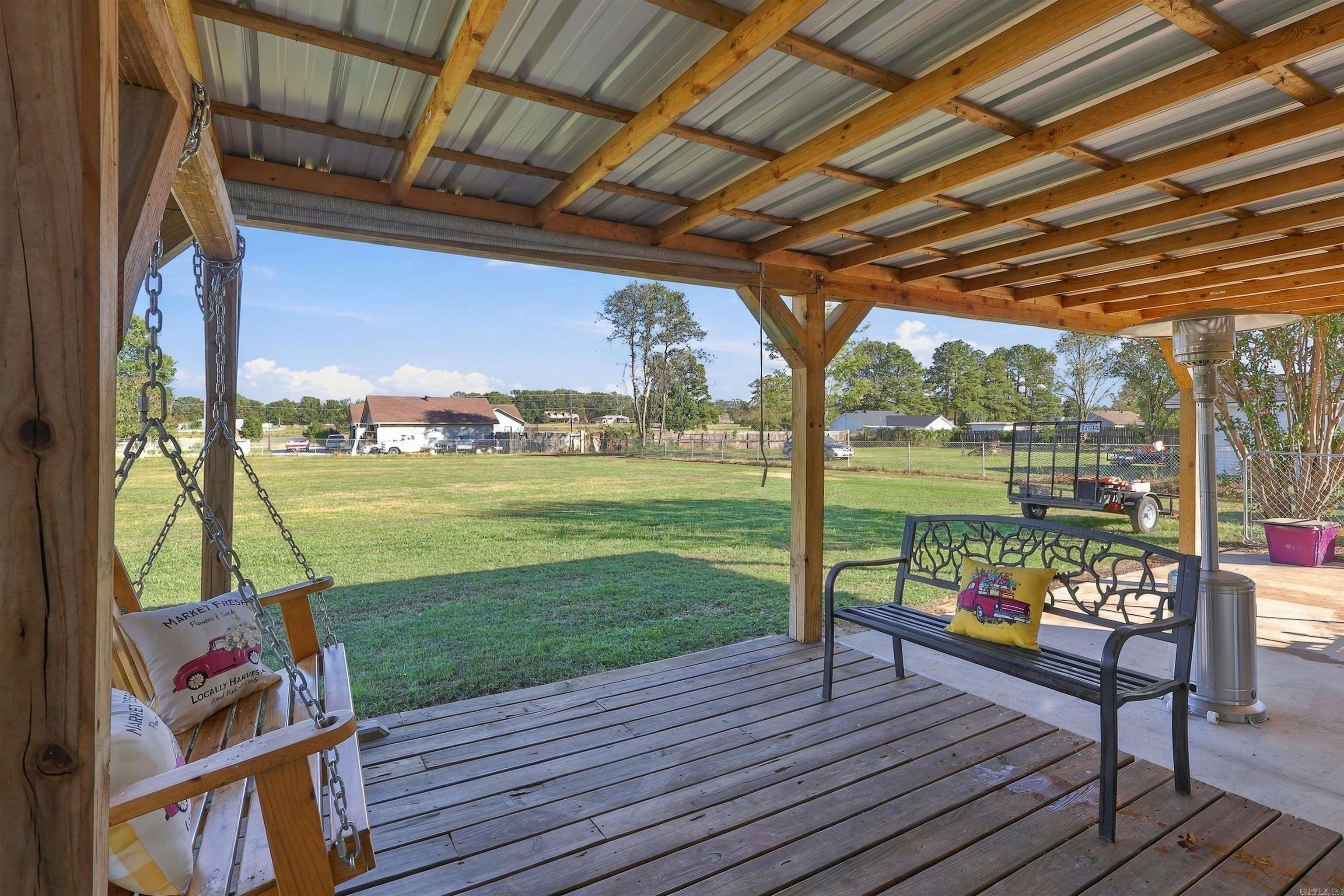 385 Crossroads Property Photo 19