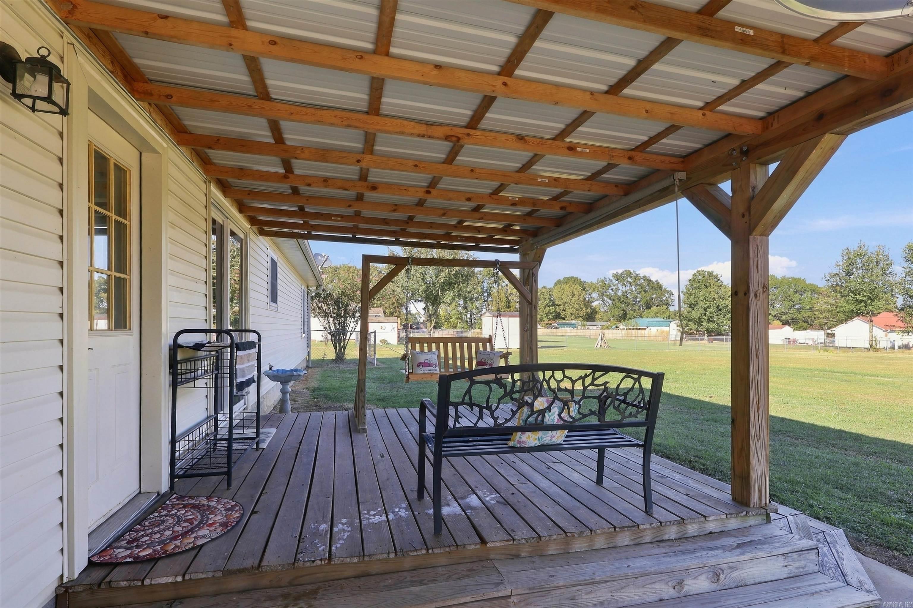 385 Crossroads Property Photo 20