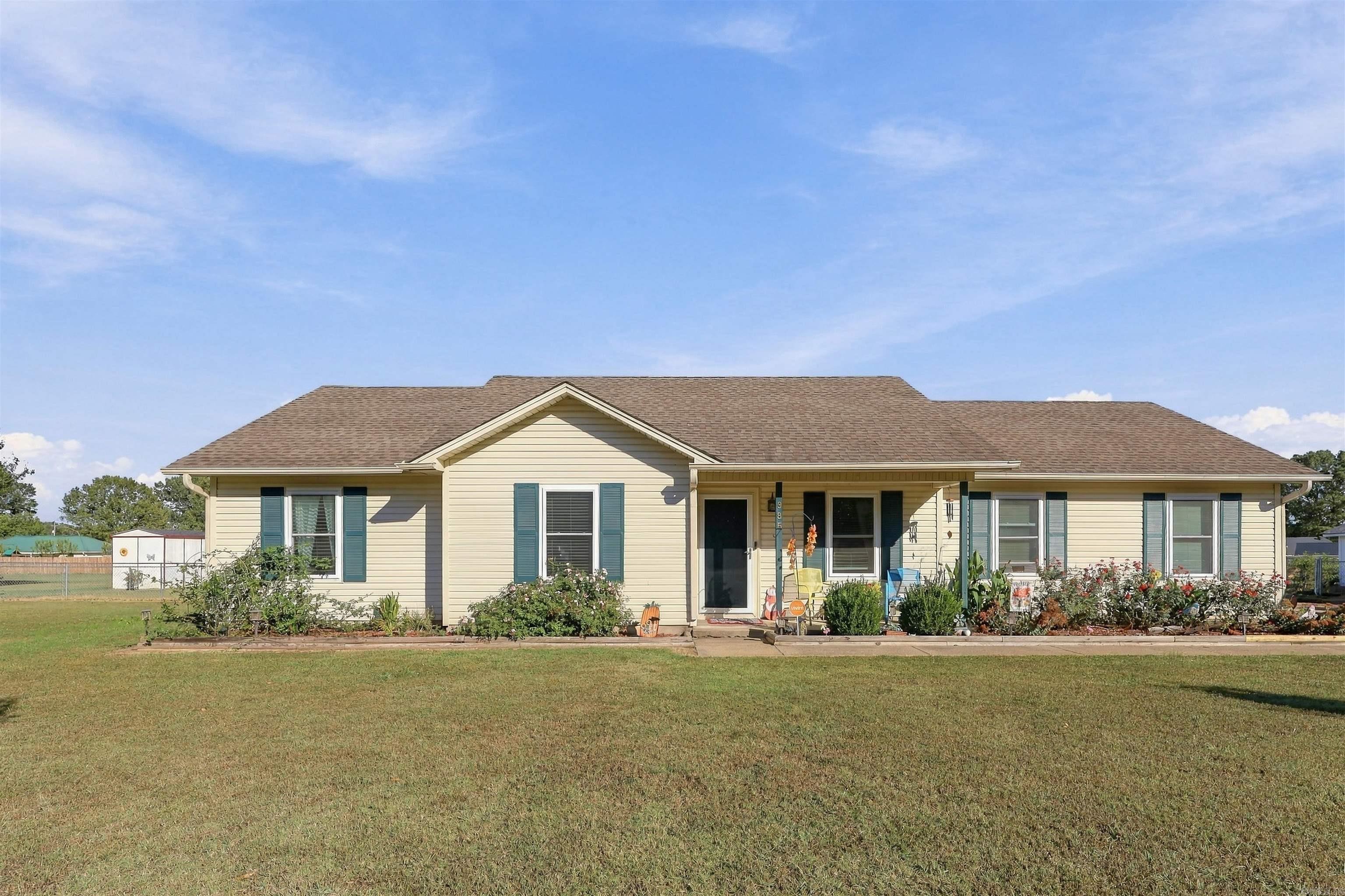 385 Crossroads Property Photo 24