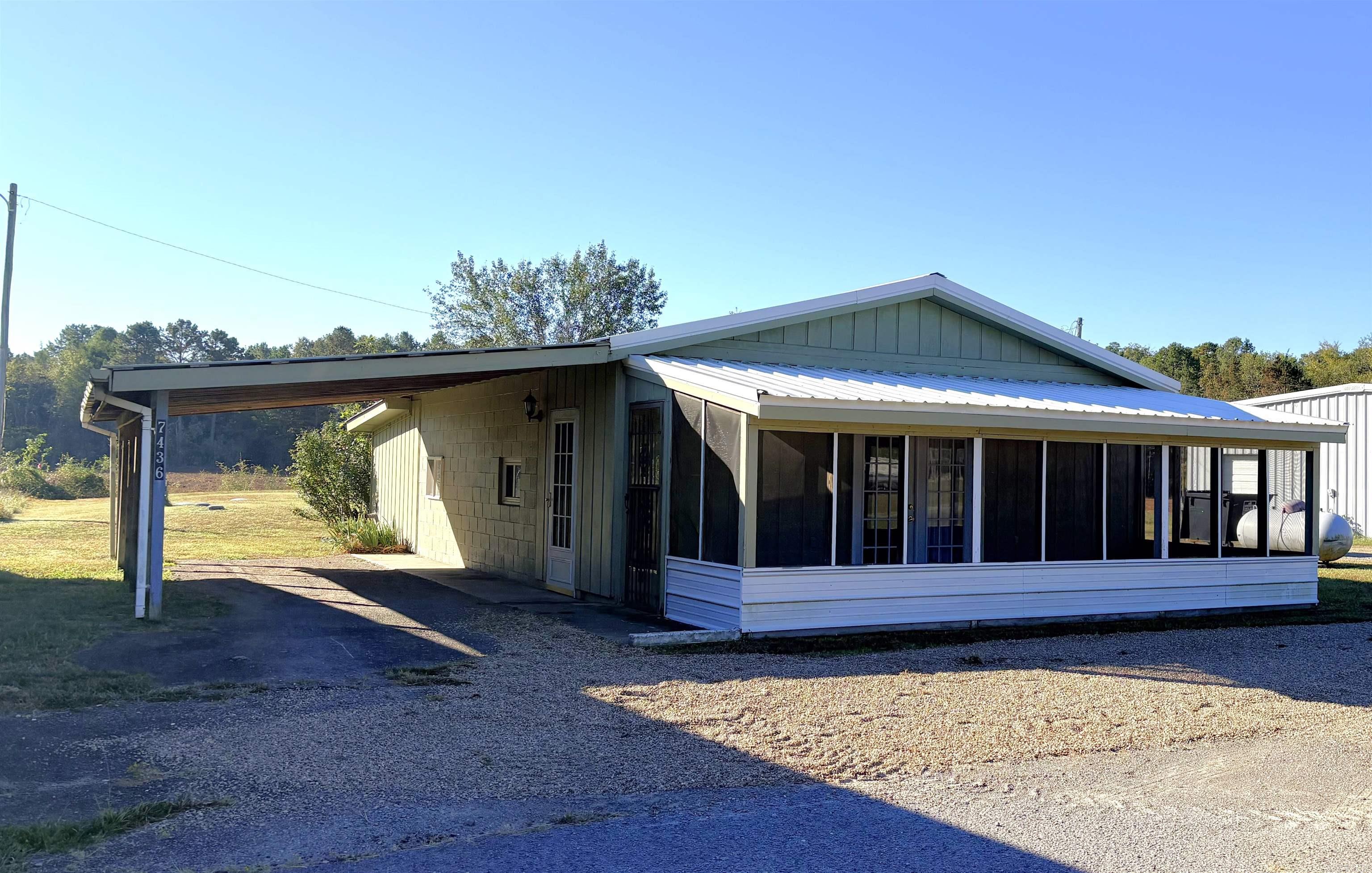 7436 Edgemont Road Property Photo 1
